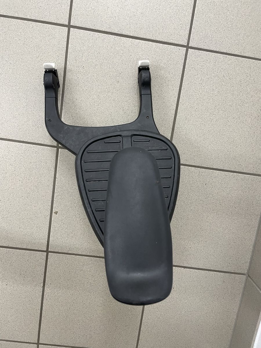Bugaboo Accessoires pour poussettes: Bugaboo Comfort Mitfahrbrett Sitz – D'occasion à Urdorf par spacemetalfantasy 1