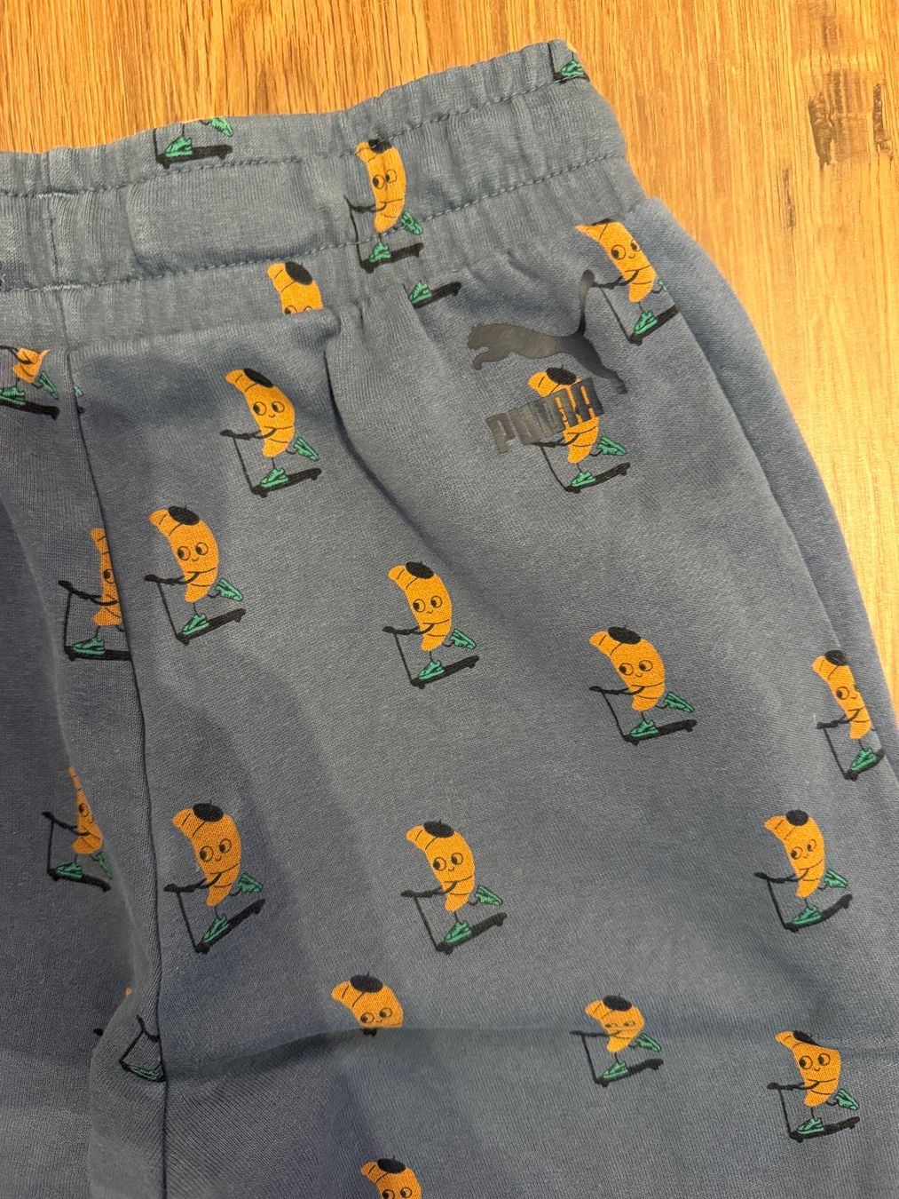 Puma Pantaloni: Tinycottons x Puma Jogginghose – Usato da Hergiswil NW venduto da lar_zkp7 3