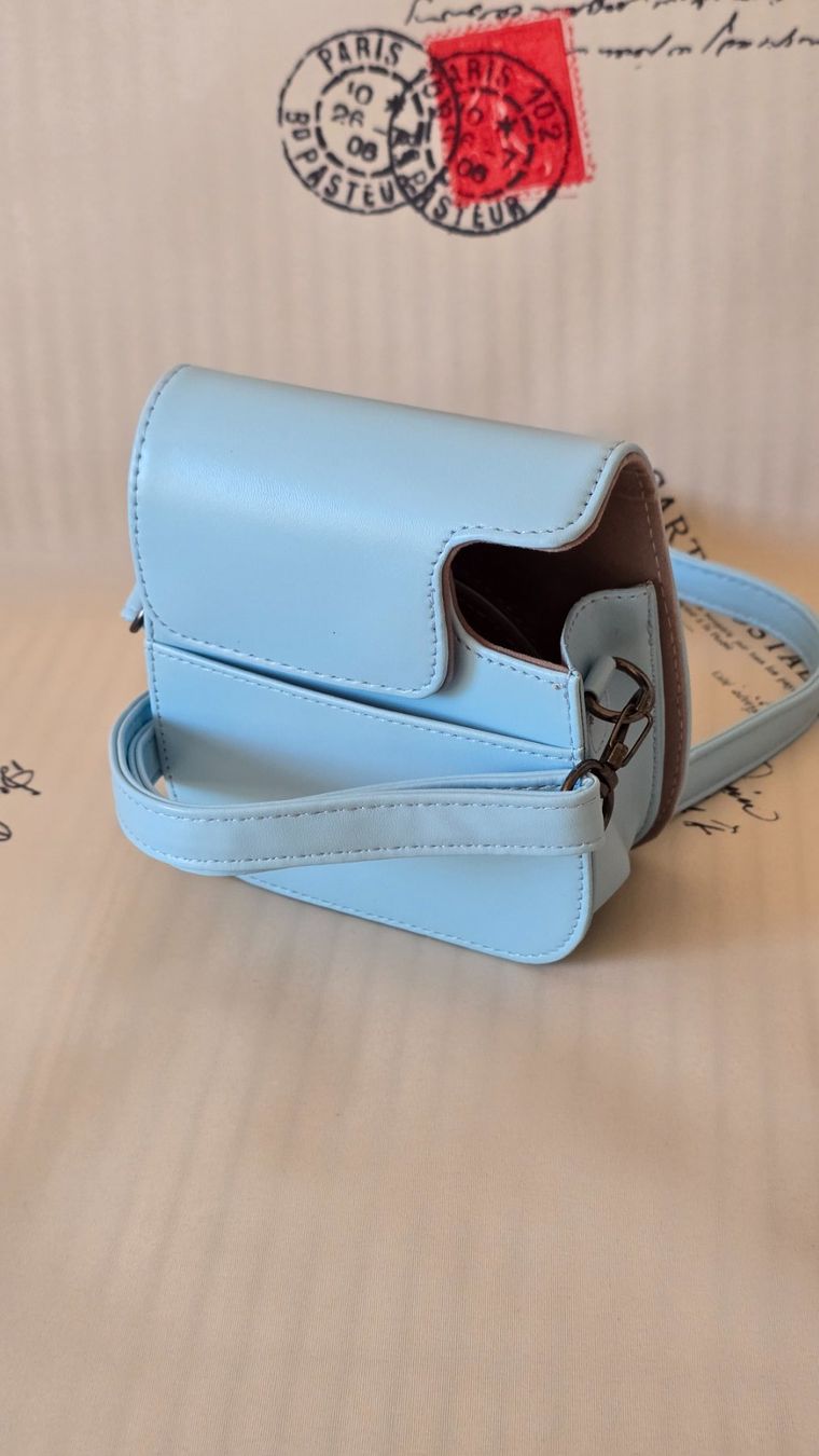 Taschen: Hellblaue Kamera-Tasche für Instax Mini 11 – Neu und originalverpackt aus Thalwil von VitaMini 5