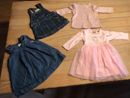3 Röckli und 1 Shirt Gr. 62-68