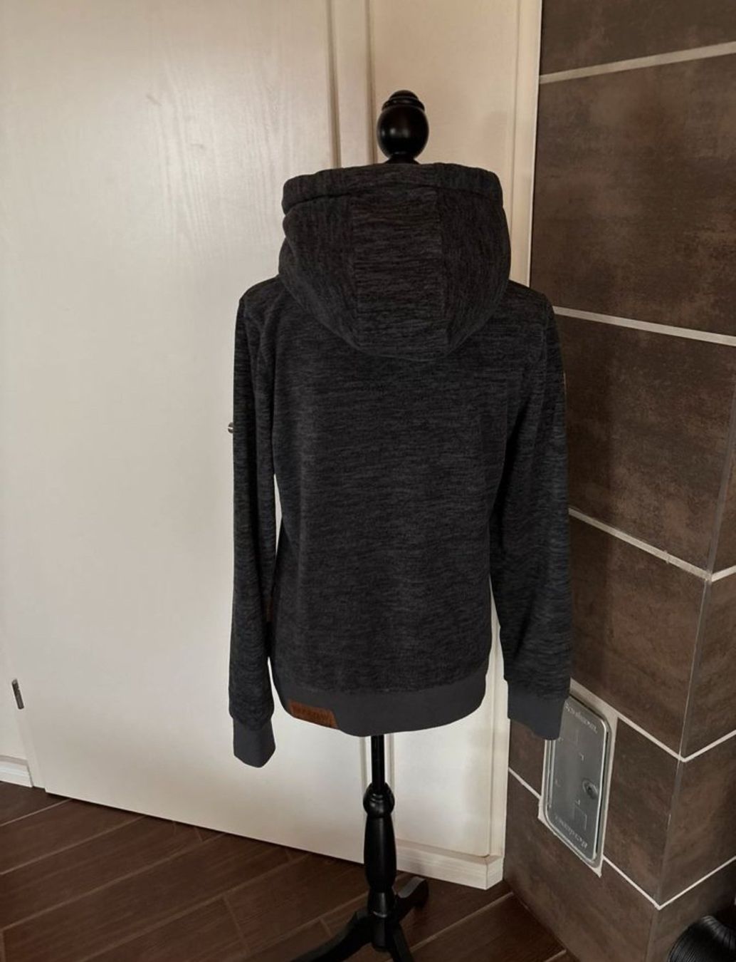 Naketano Pullover & Sweatshirts: Naketano Fleecepullover schwarz Damen L – Neu (gemäss Beschreibung) aus Rheinau von inStyleSg 2