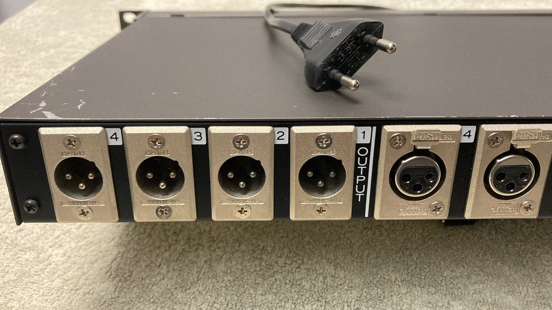 Tascam Convertitori: Tascam-LA40 Konverter – Usato da Dietikon venduto da Rima57 7