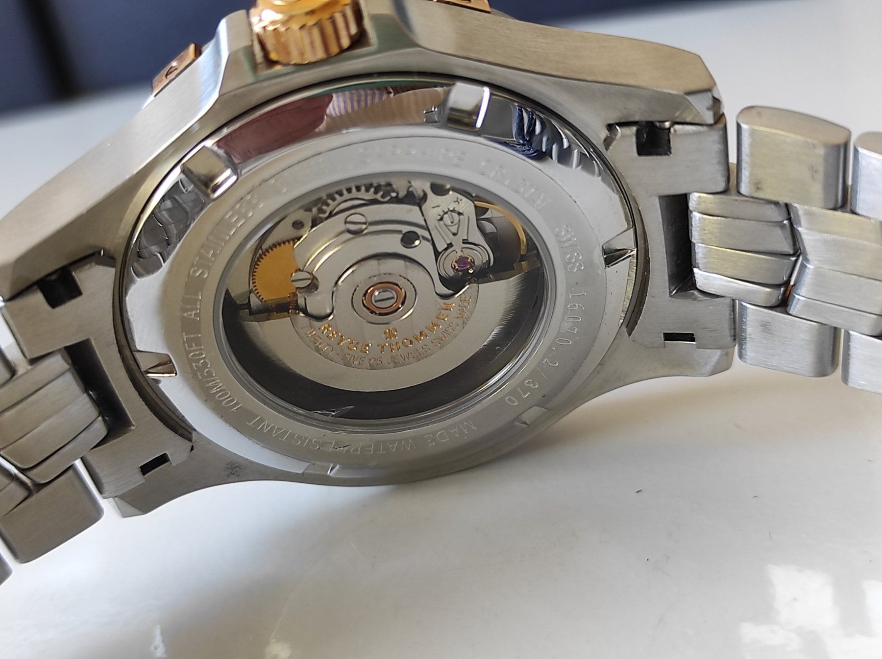 Revue Thommen Orologi: Revue - Thommen Airspeed auto. Pointerdate, neu mit Papieren – Nuovo e nell'imballaggio originale da Grenchen venduto da elibethma 3