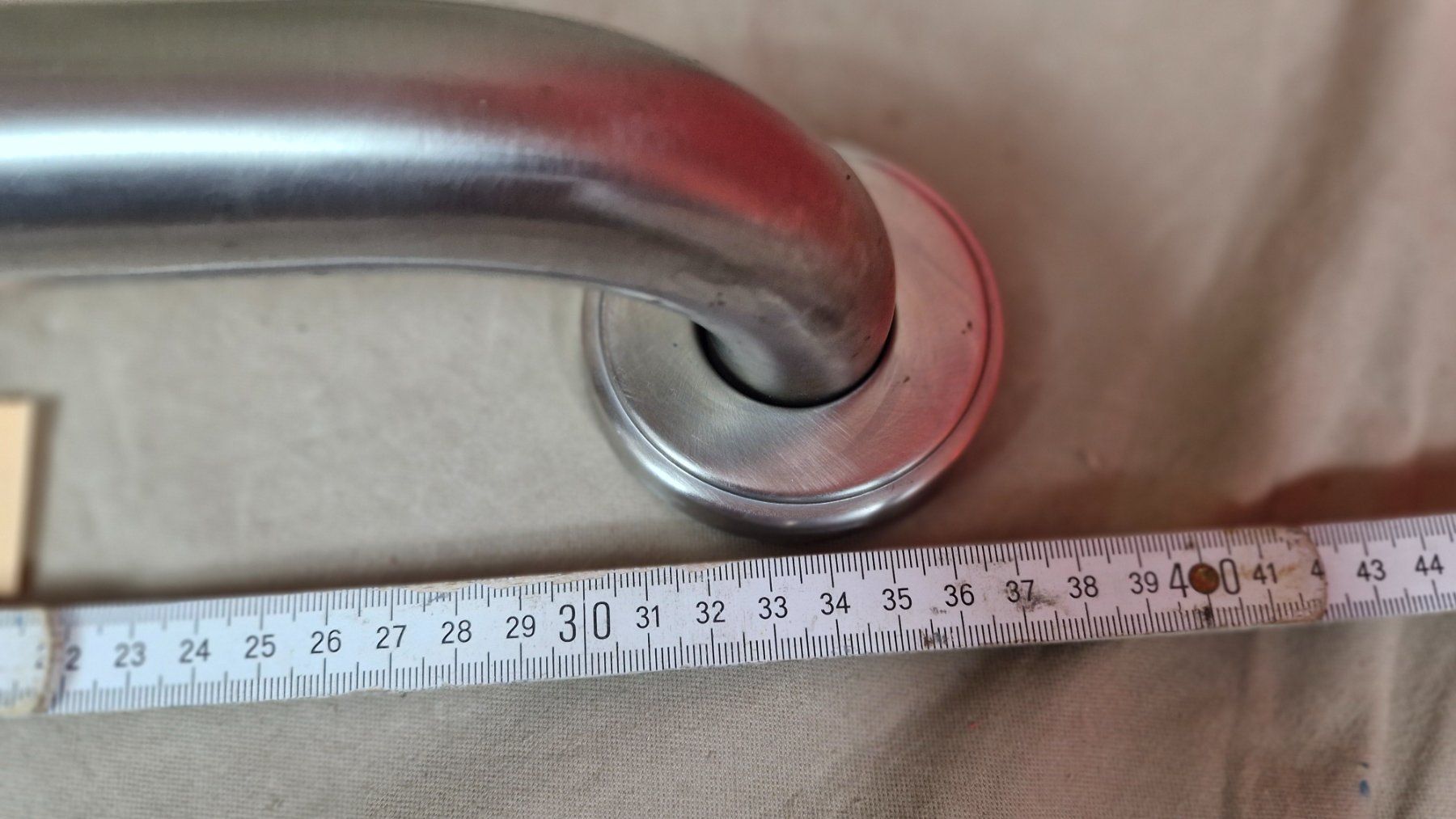 Ringhiere: Haltegriff WC oder Badewanne 36 cm(158) – Usato da Dorf venduto da Zur-Lingg 2