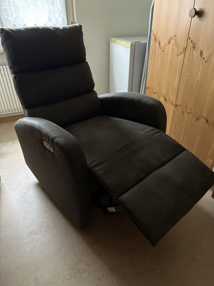 Sessel: Relaxsessel – Gebraucht aus Oberhasli von salsero99