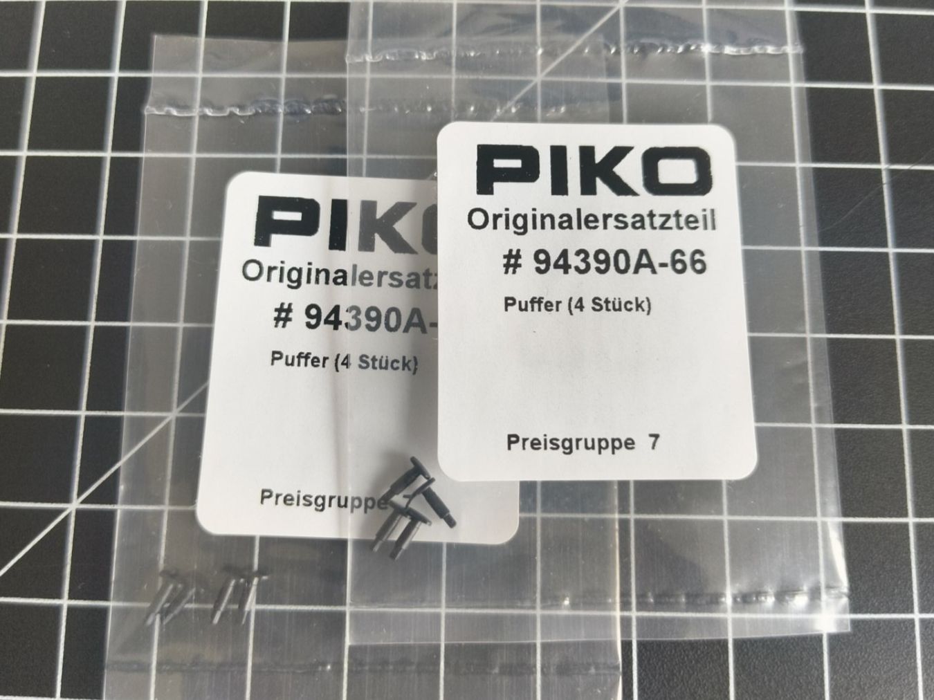 Piko Modelleisenbahnen: PIKO 94390A-66 Puffer – Neu und originalverpackt aus Baar von 82felice