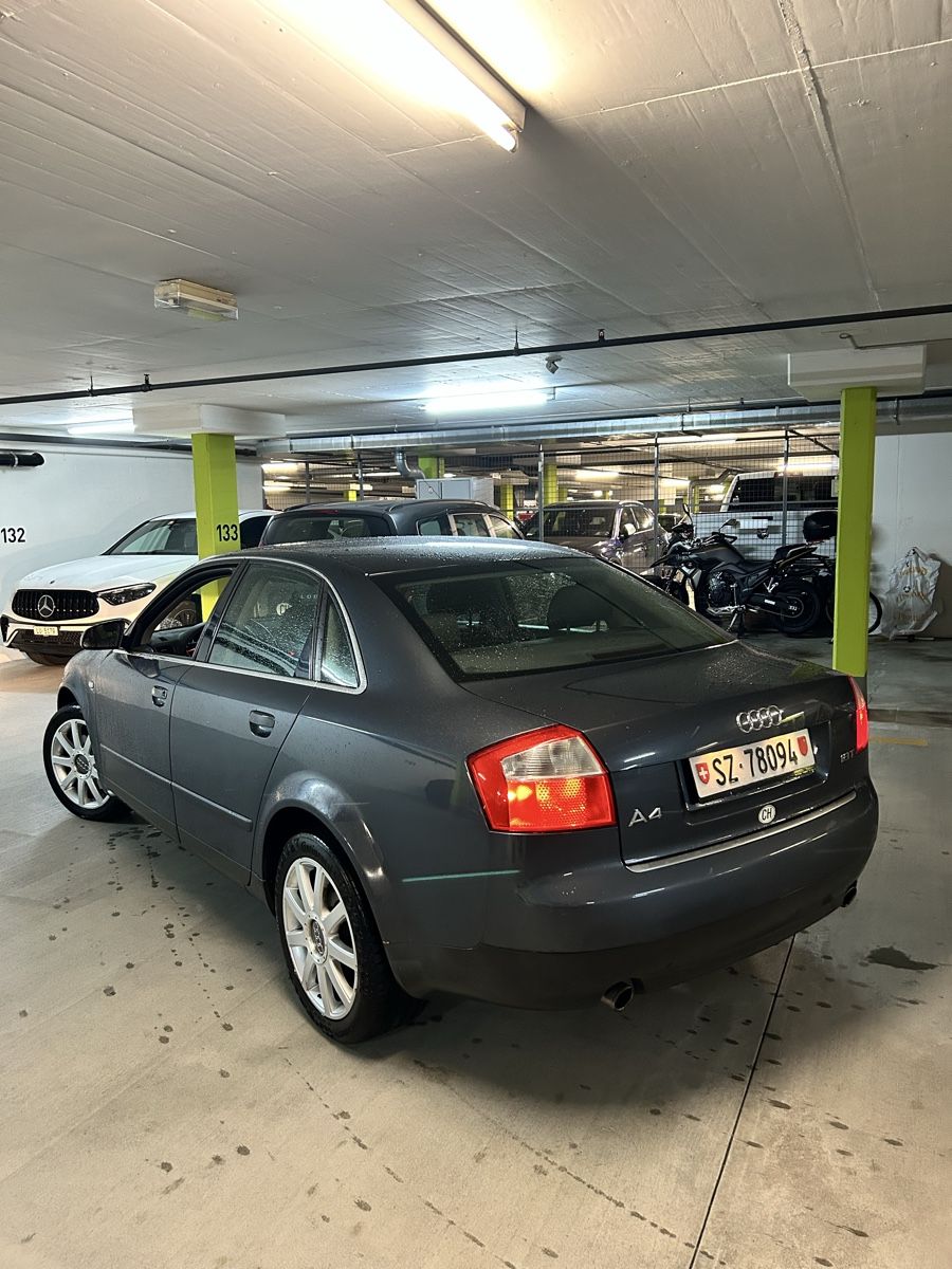 Audi Automobili: TECHNISCHE MÄNGEL Audi A4 1.8 T – Difettoso da Wangen SZ venduto da Mil_9gpm 1