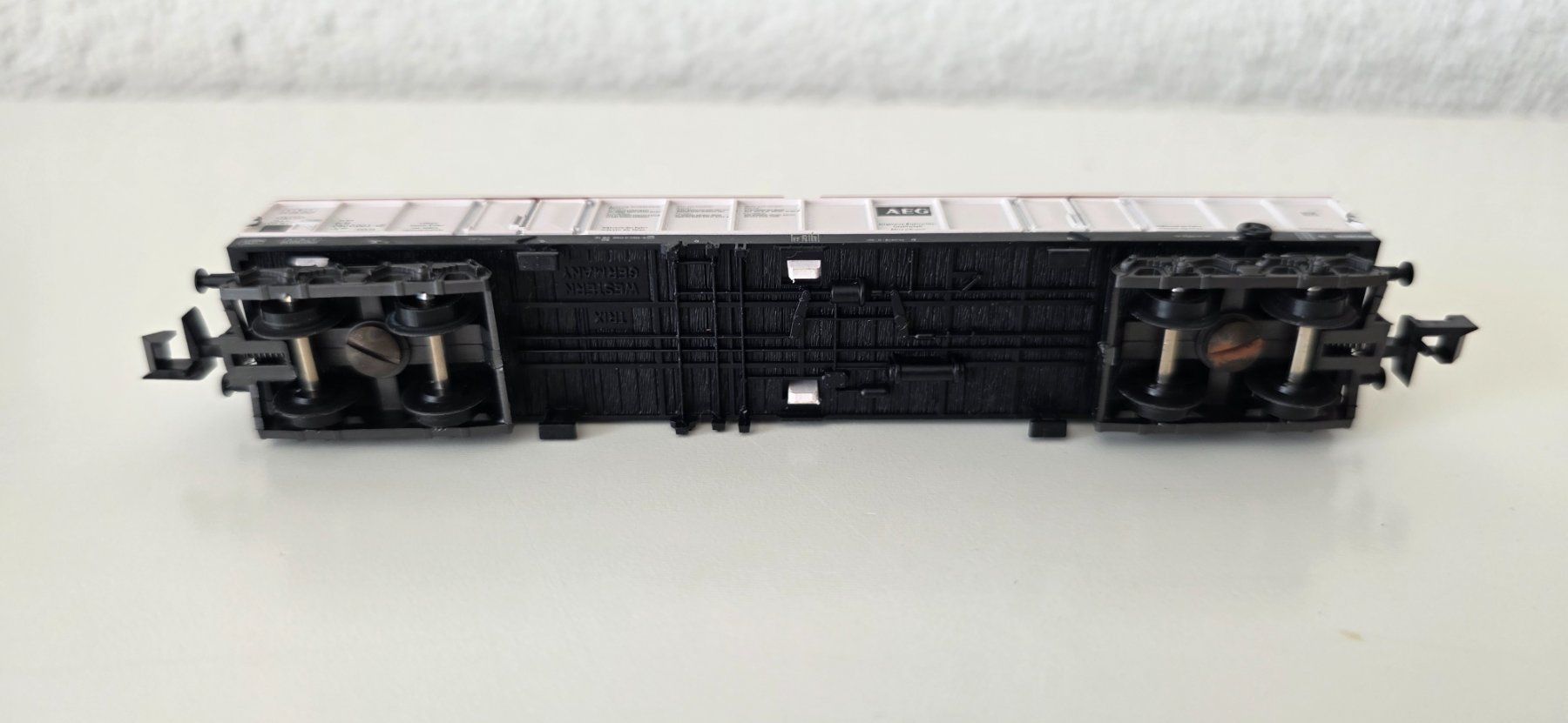 Trix Modelleisenbahnen: Güterwagen Lavamat / Minitrix 13567 / Topzustand – Gebraucht aus Wittenbach von Hase113 6