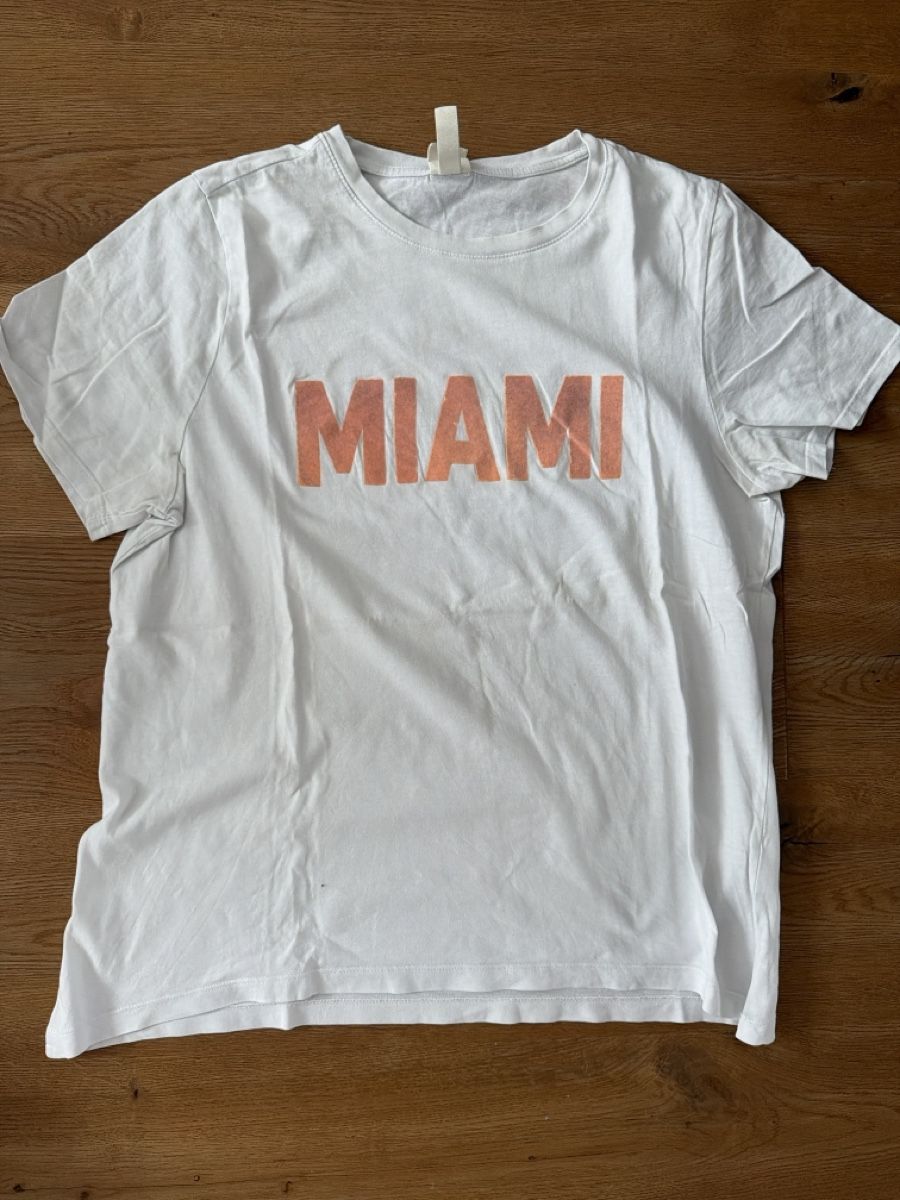 H&M T-shirt: T-Shirt H&M – Usato da Davos Platz venduto da boom62