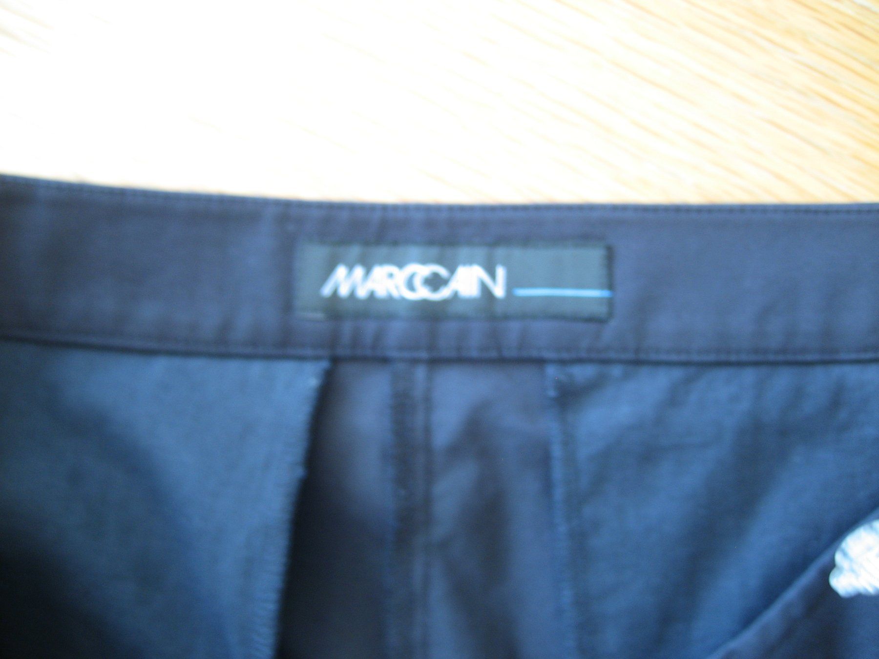 Marc Cain Pantaloni: Marccain / leichte Hose – Usato da Solothurn venduto da pr25082017 5