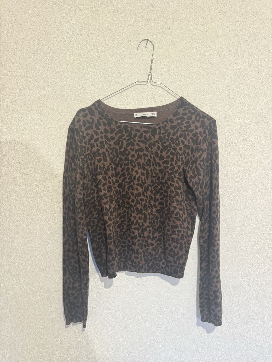 Mango Pullover & Sweatshirts: Pullover Leoprint Mango Size S – Gebraucht aus Muri b. Bern von ann_g287