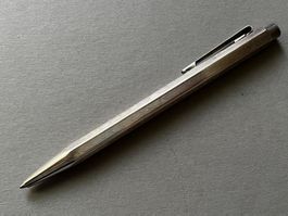 Caran d’Ache Ecridor Kugelschreiber versilbert PICK PAY dt