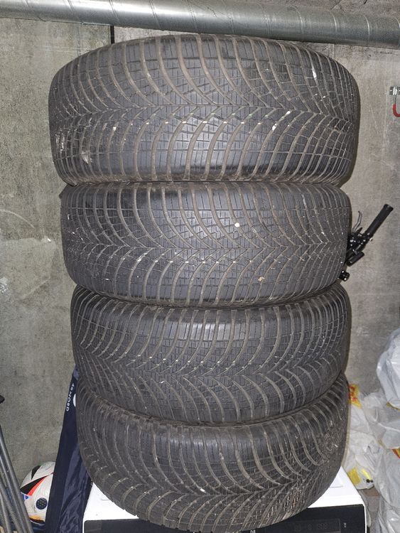4x225/55 R18 102 V Ganzjahresreifen Good Year Vector (Gebraucht) in ...