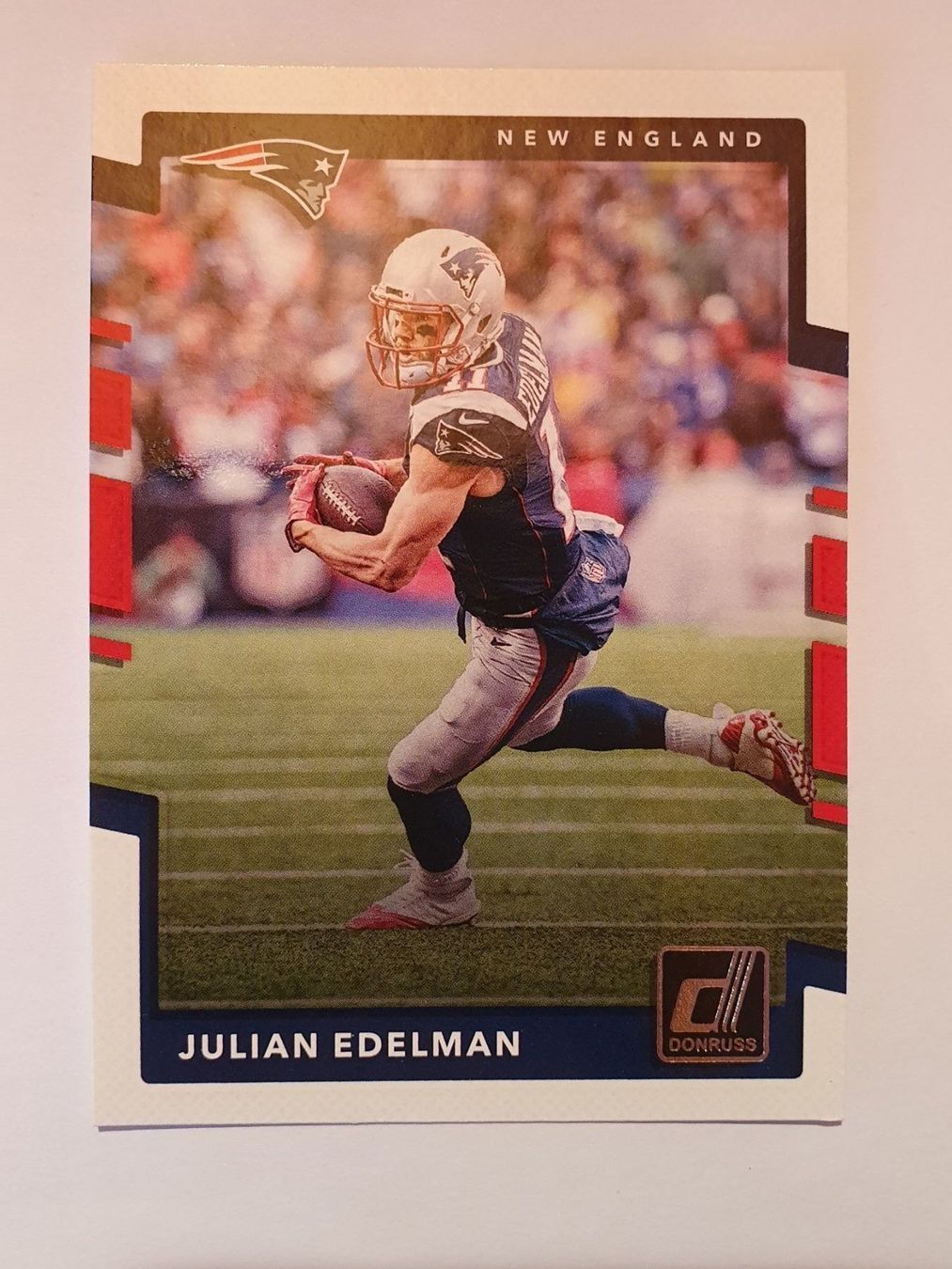 Panini Sammelbilder & Trading cards: Edelman Patriots 2017 Donruss NFL Card – Gebraucht aus Oberdorf BL von BaldenEagle