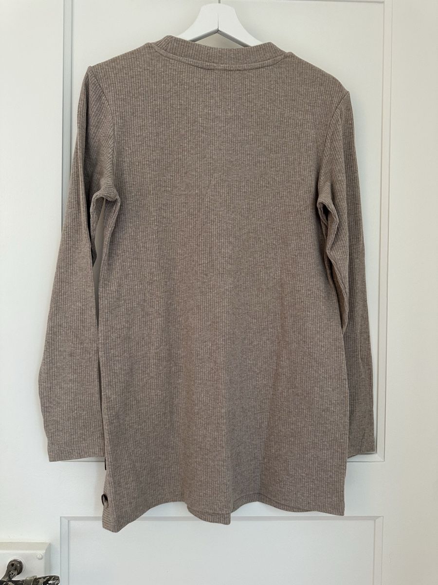 H&M Pullover & Sweatshirts: H&M Mama Pullover Langarm Rippen Grösse L – Gebraucht aus Zürich von RickyNicky 1