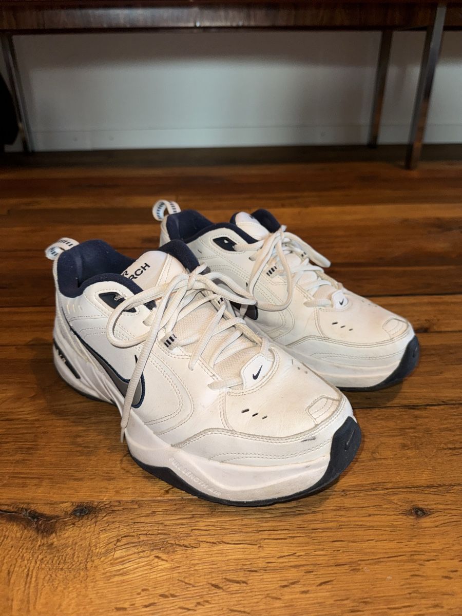 Nike Chaussures hommes: Nike Monarch weiss größe 42,5 – D'occasion à Watt par lou_m5tq 1