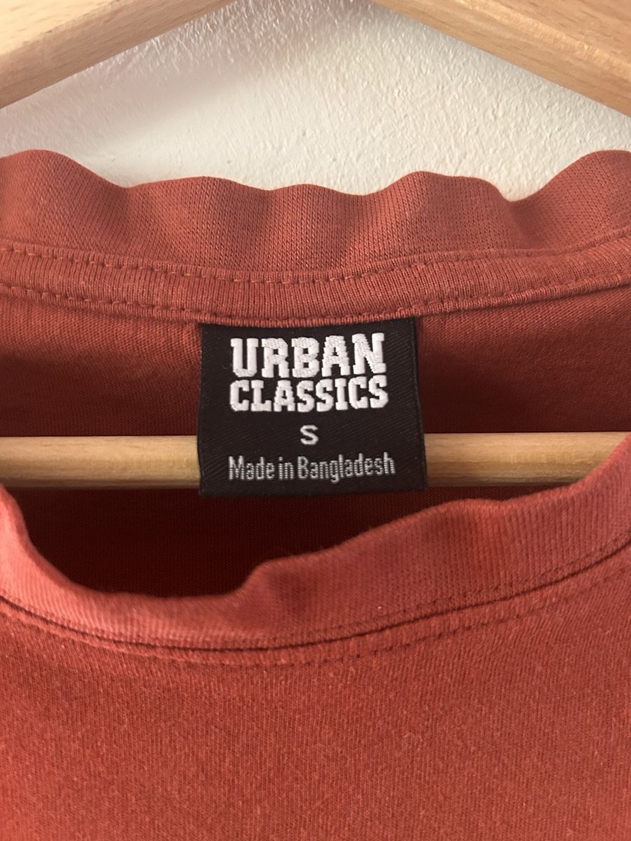 T-Shirts: Cropped Baumwoll Shirt von Urban Classics – Gebraucht aus Wetzikon ZH von rachele_nocco 1