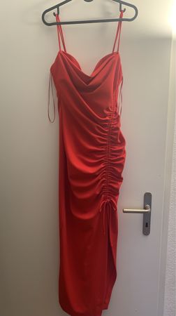 Zara Kleid rot / Abendkleid / Abschlusskleid / elegant
