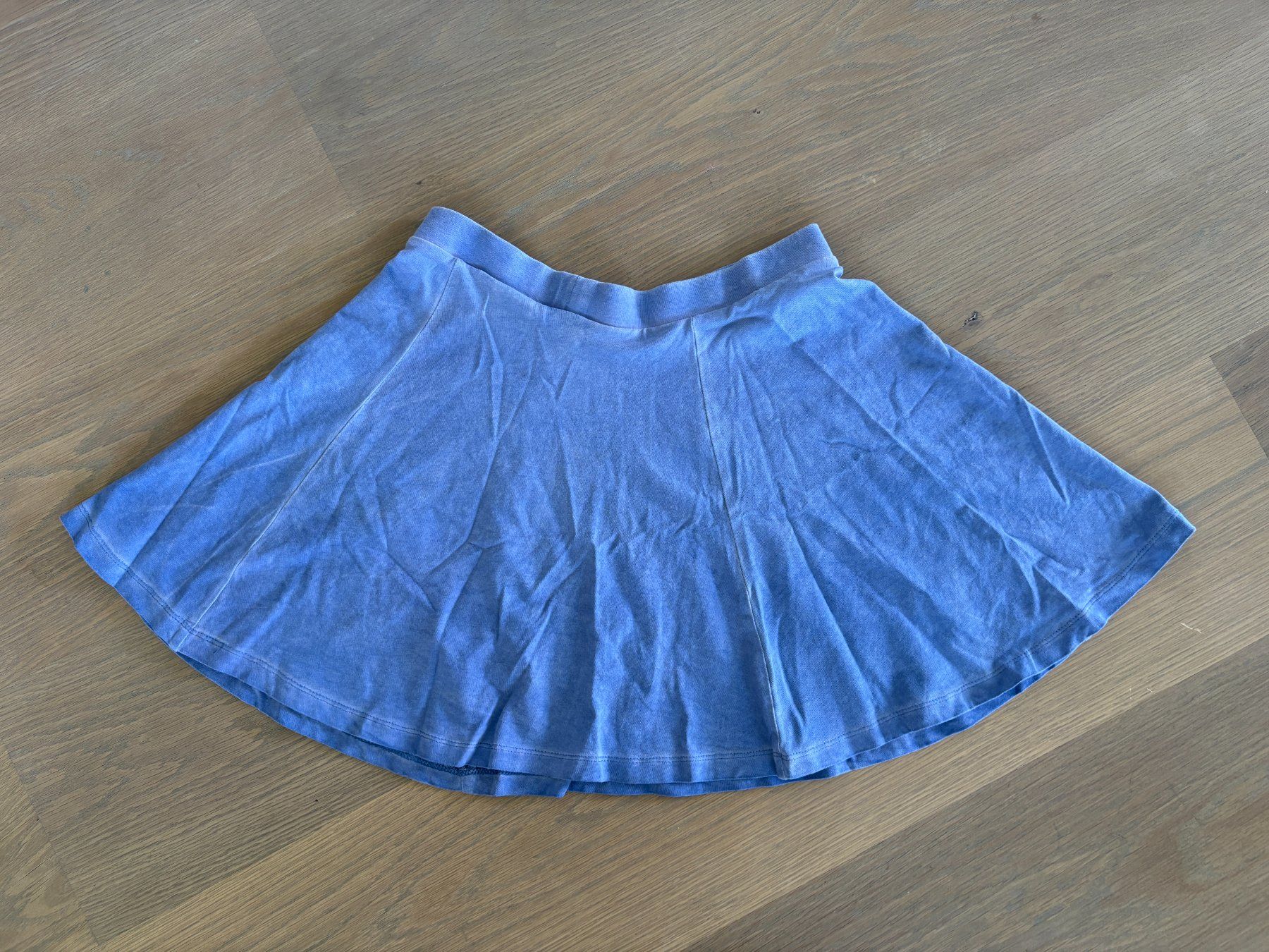 H&M Vestiti & Gonne: Jupe blau, H&M, Gr. 146/152 – Usato da Rüschlikon venduto da user999 1