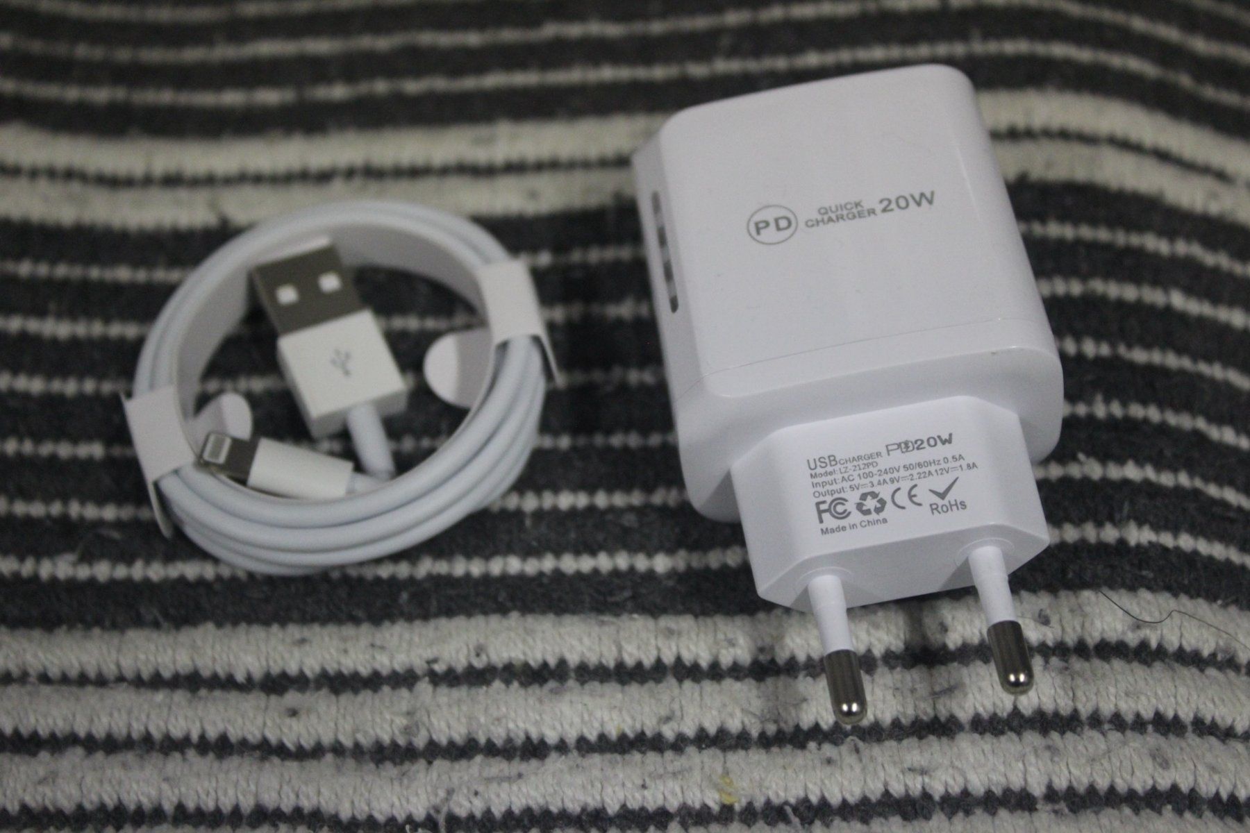 Caricabatterie: 2in1 Duo PD Ladegerät Netzteil USB-C 20W iphone +kabel – Nuovo (secondo la descrizione) da Kirchdorf AG venduto da Aarereussshop 2