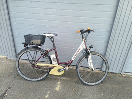 E Velo Raleigh mit Ladegärat und Schlüssel 