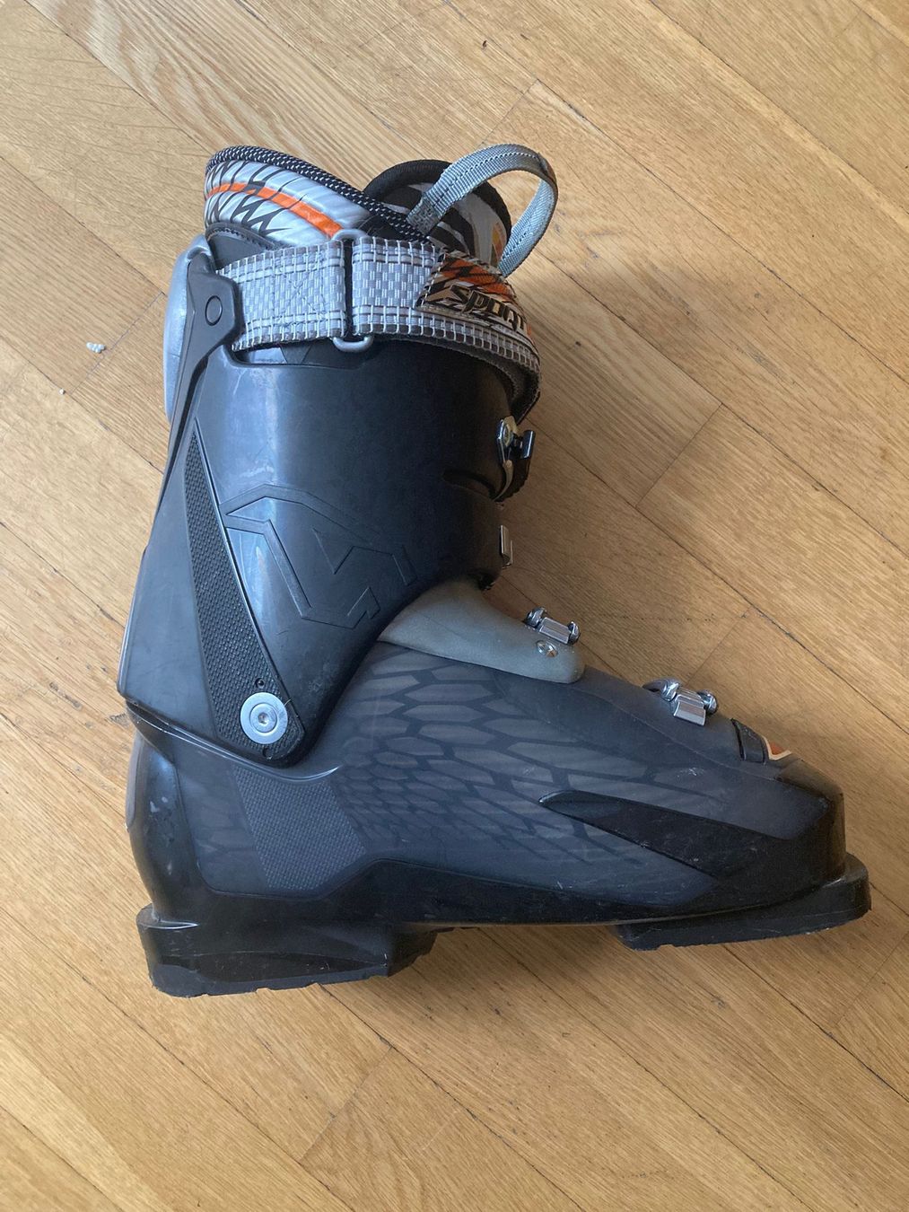 Nordica Scarpe da donna: Skischuh Damen – Usato da Rothenburg venduto da lauraaurora 1