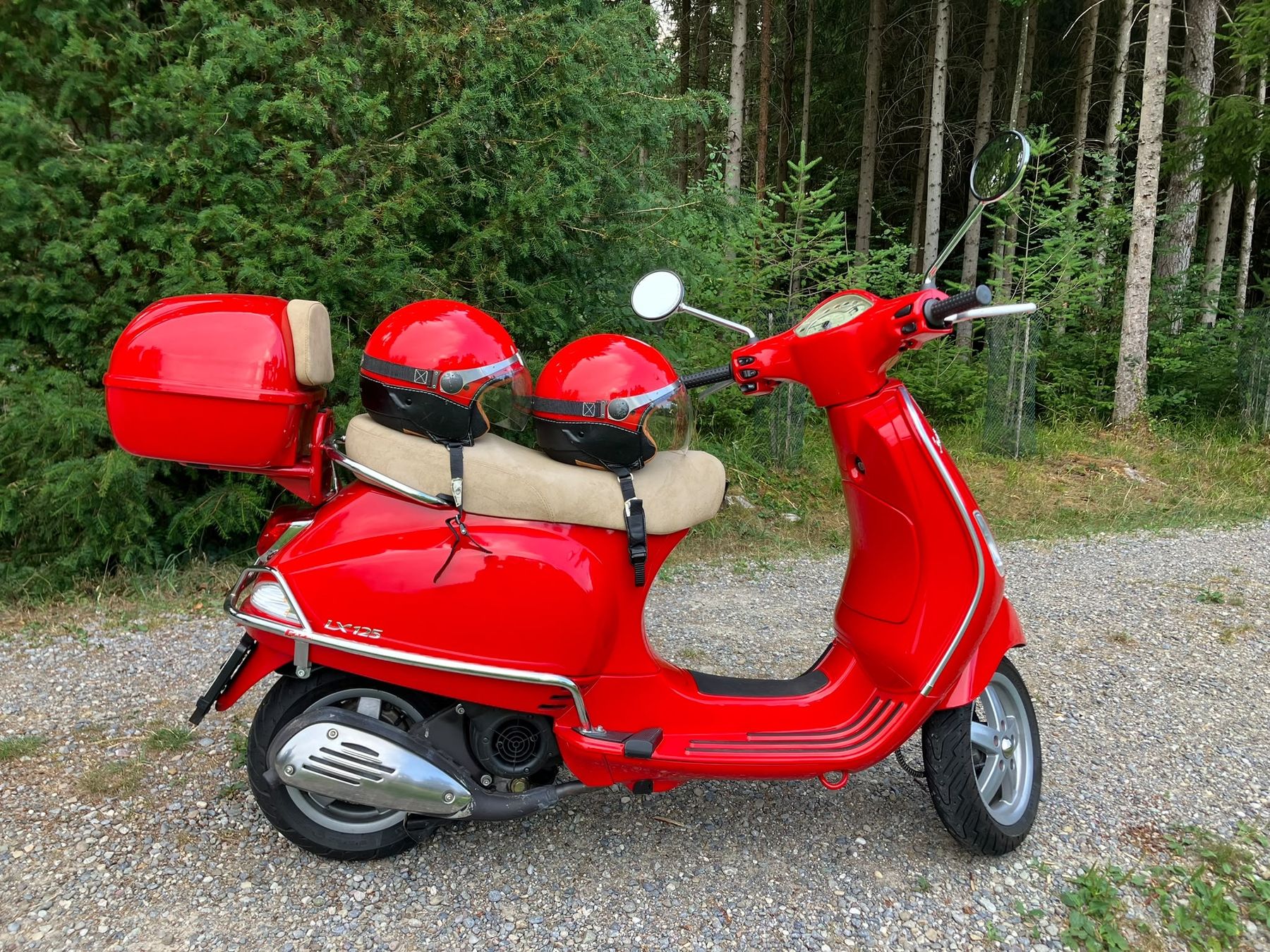 Piaggio Strasse: Piaggio Vespa LX 125 Roller – Gebraucht aus Bertschikon Gossau von 0786905727 1