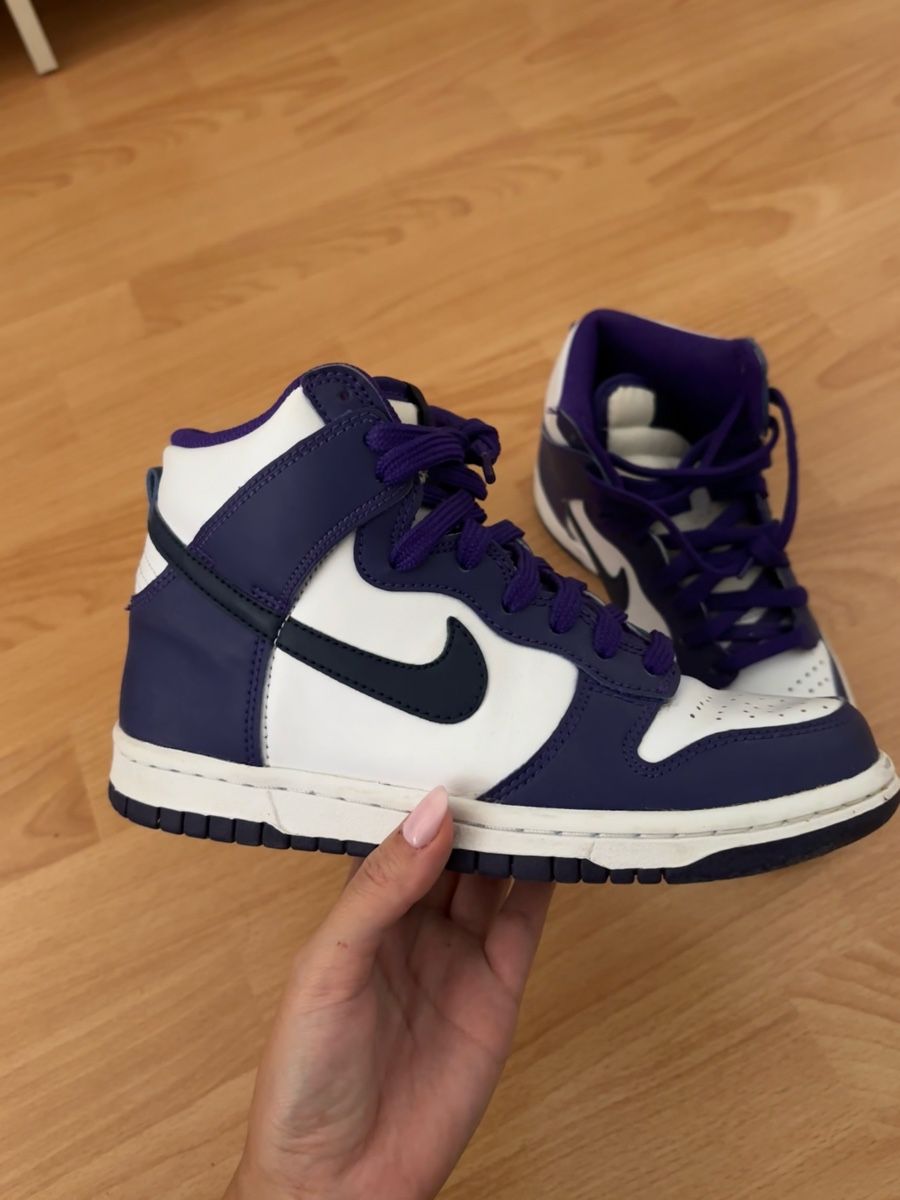 Nike Scarpe da uomo: Baskets Nike Dunk High blanc et violet, bon état – Usato da Meyrin venduto da Melnoss 2