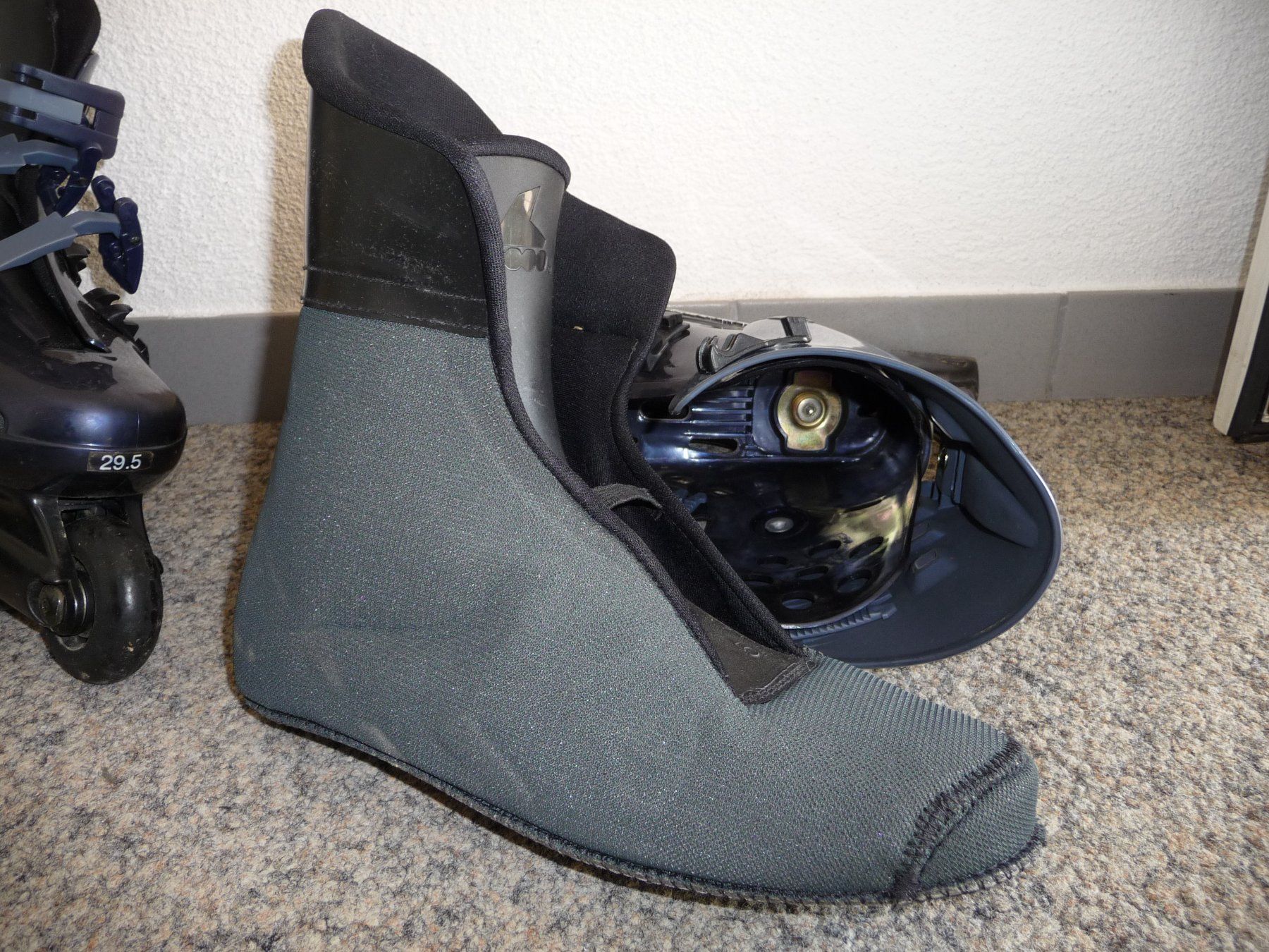 Pattini in linea & Pattini a rotelle: original VINTAGE Rollerblade Bravoblade GL Grösse 29,5 – Usato da Winterthur venduto da ricofly 7