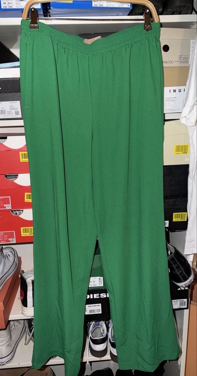Hosen: Stoffhose, XL/L – Gebraucht aus Gutenswil von jus_nr7h 1