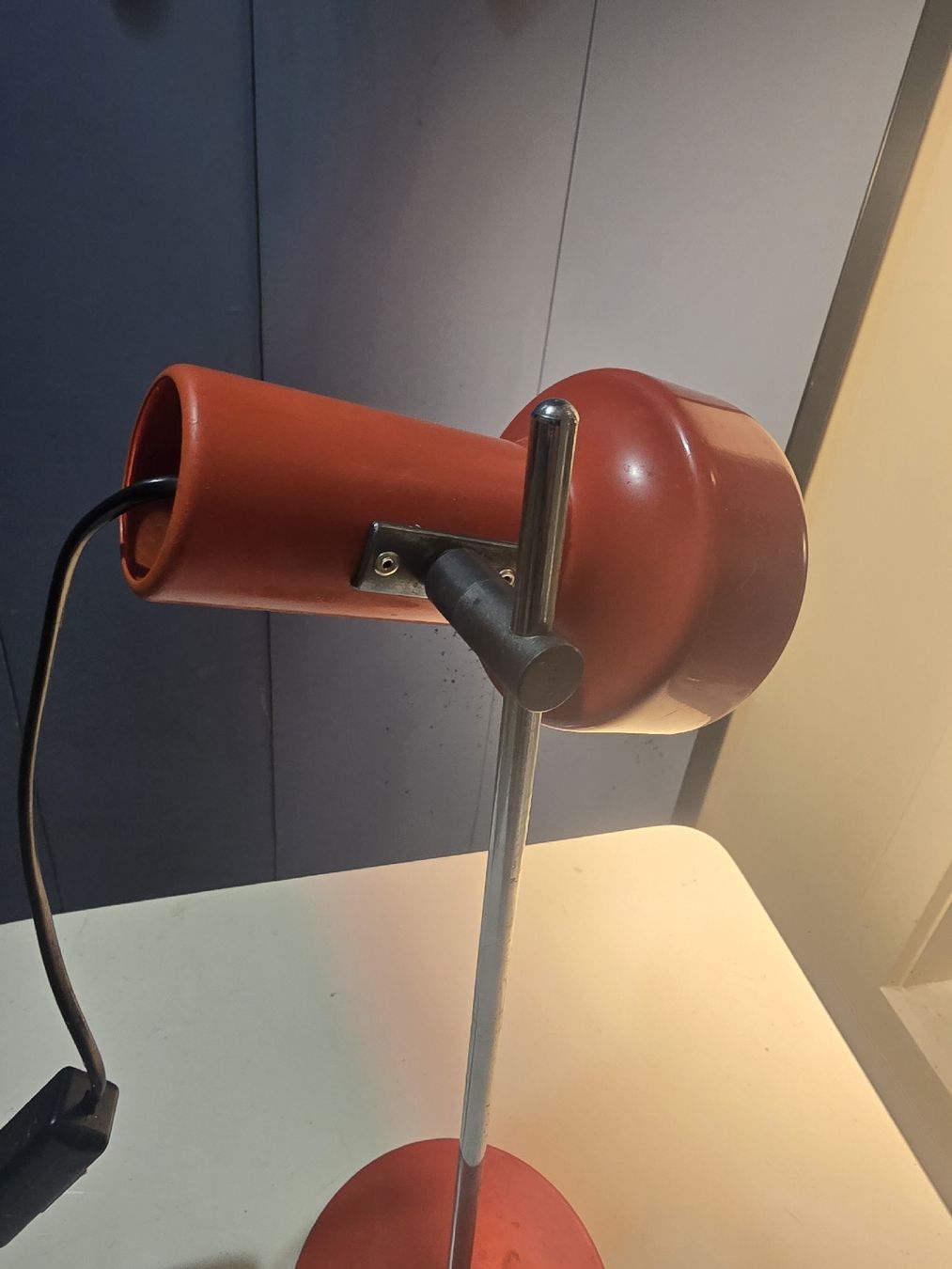 Lampade: vintage Stralux spot – Usato da Biel/Bienne venduto da alexriveros2 2
