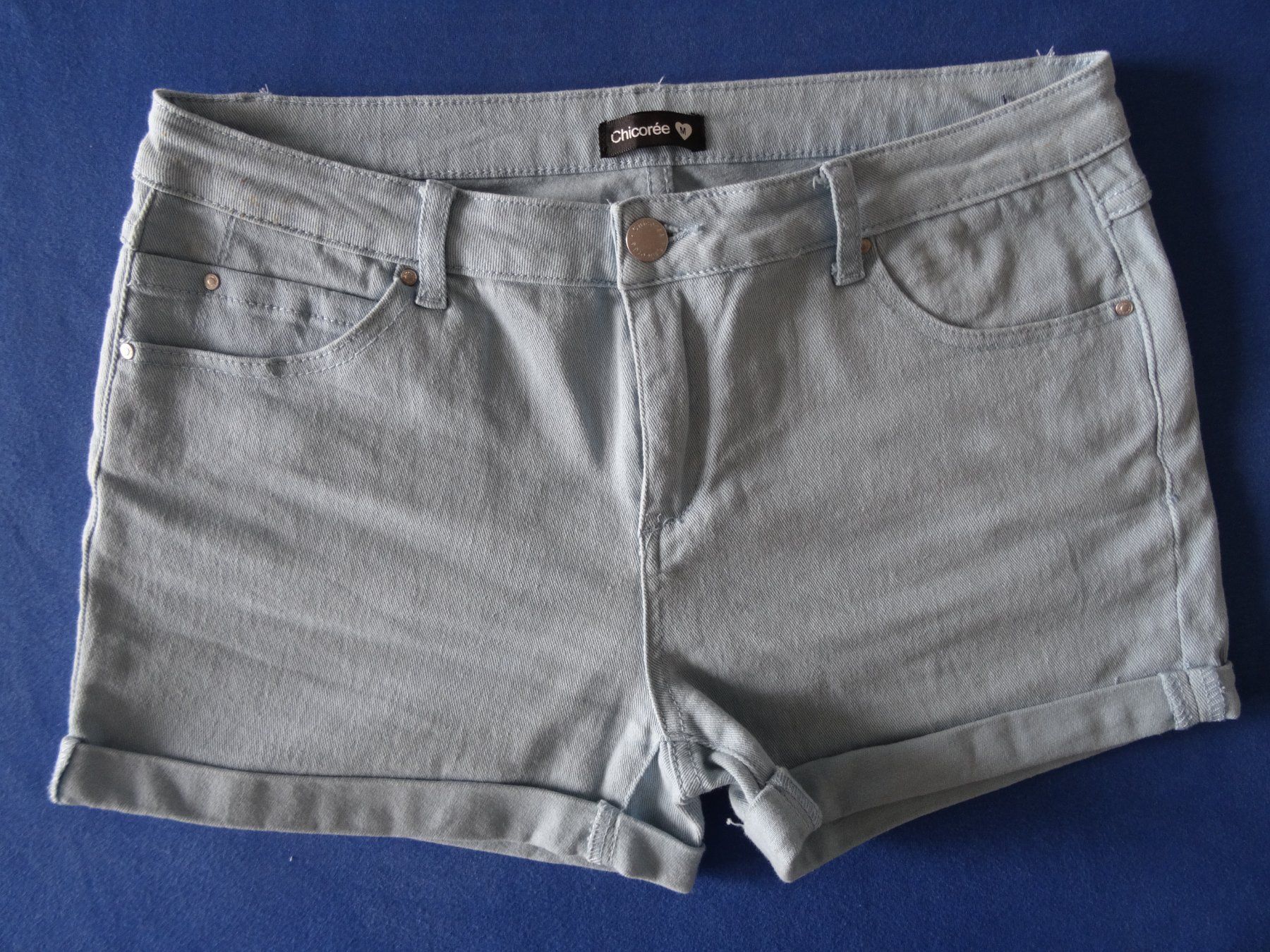 Pantaloni: Shorts kurze Hose Gr. M/ 40 Chicorée hellblau – Nuovo (secondo la descrizione) da Bazenheid venduto da Aebi55