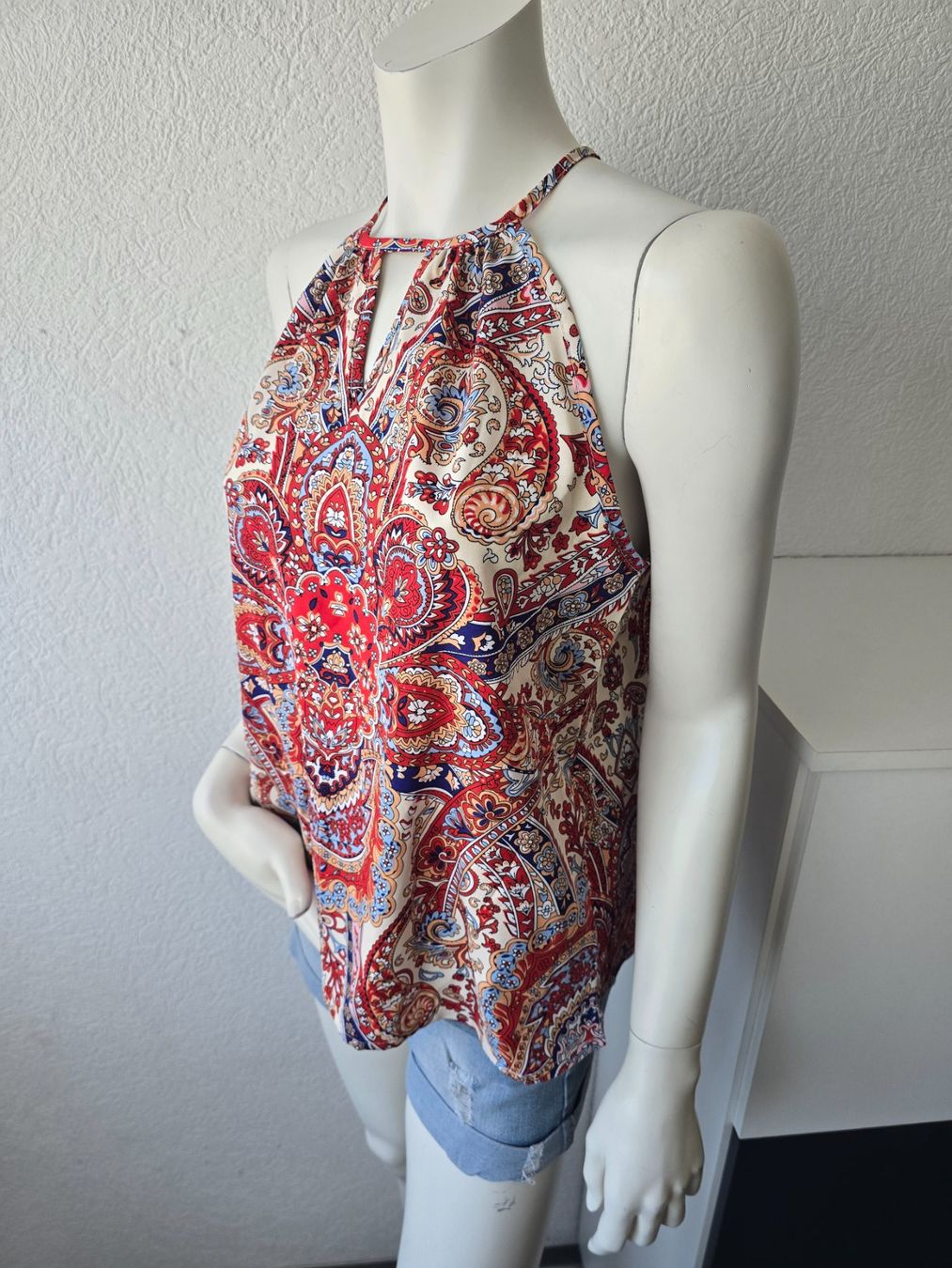 Tops: Top "Bandanas" T-M Neuf – Neuf avec emballage d'origine à Les Verrières par kitel79 3