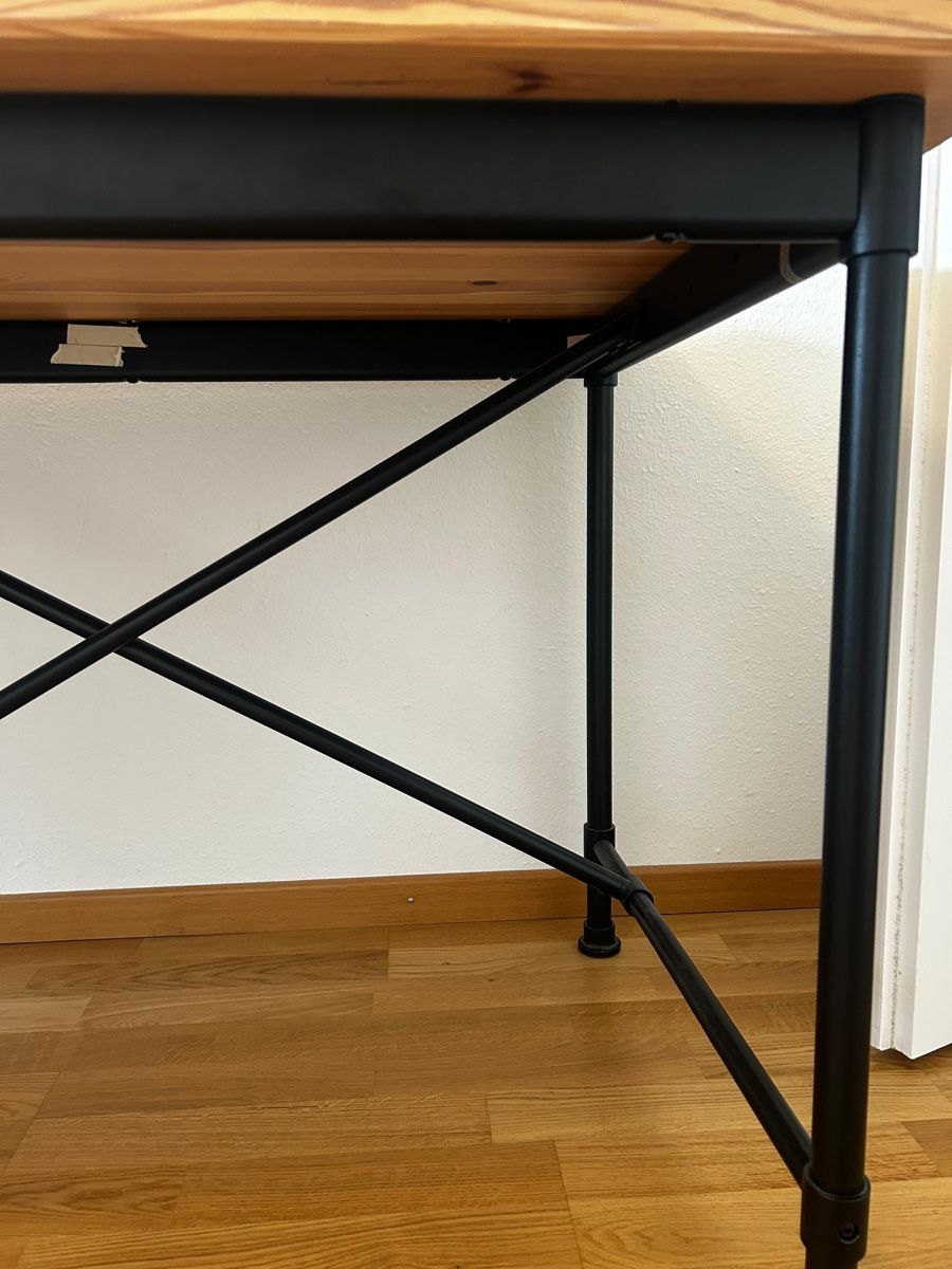Schreibtische: wooden desk – Gebraucht aus Zürich von lar_npv8 1