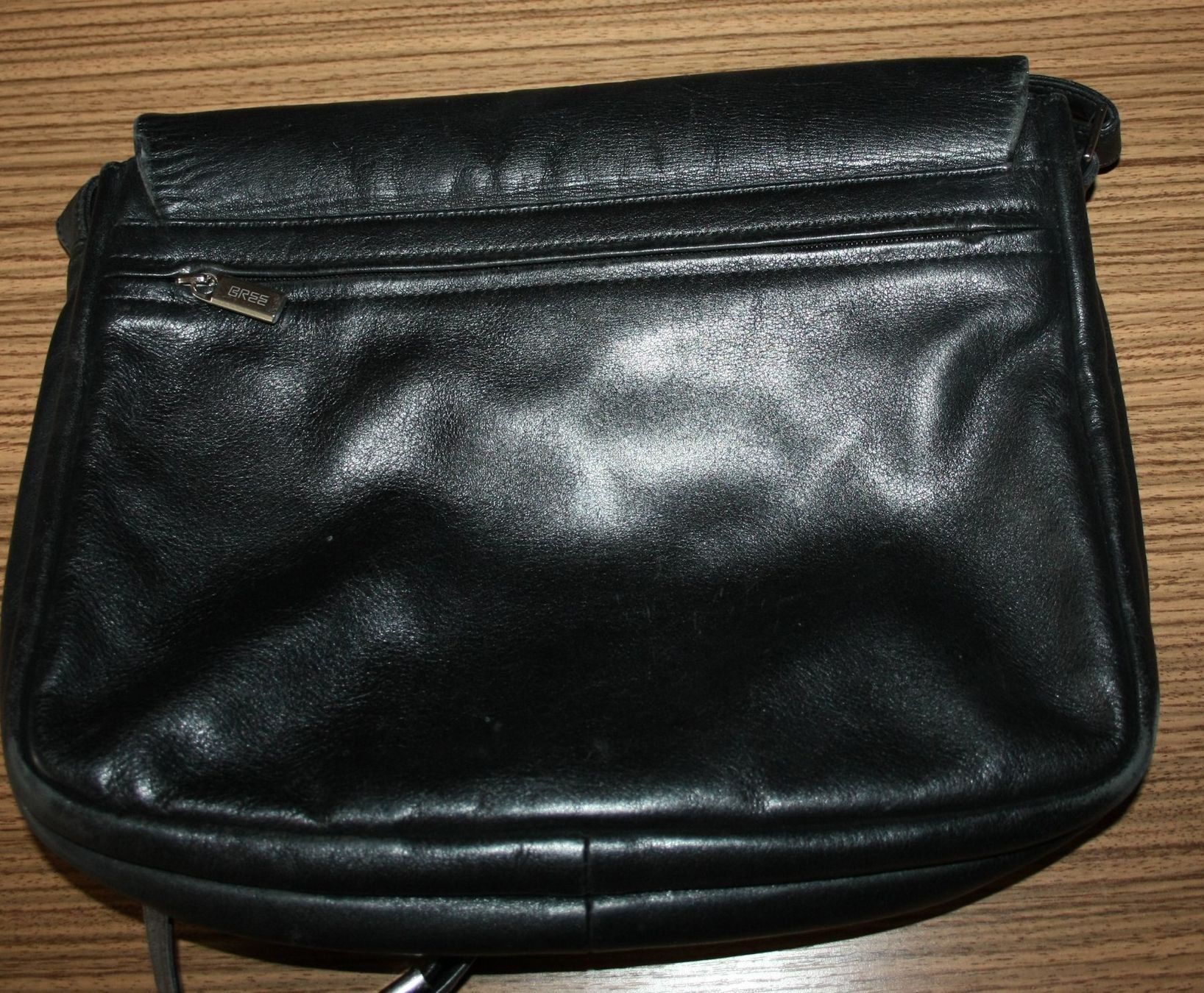 Bree Taschen für Damen: Umhängetasche Tasche BREE Leder schwarz – Gebraucht aus Flüelen von DiversicumAccessoire 2