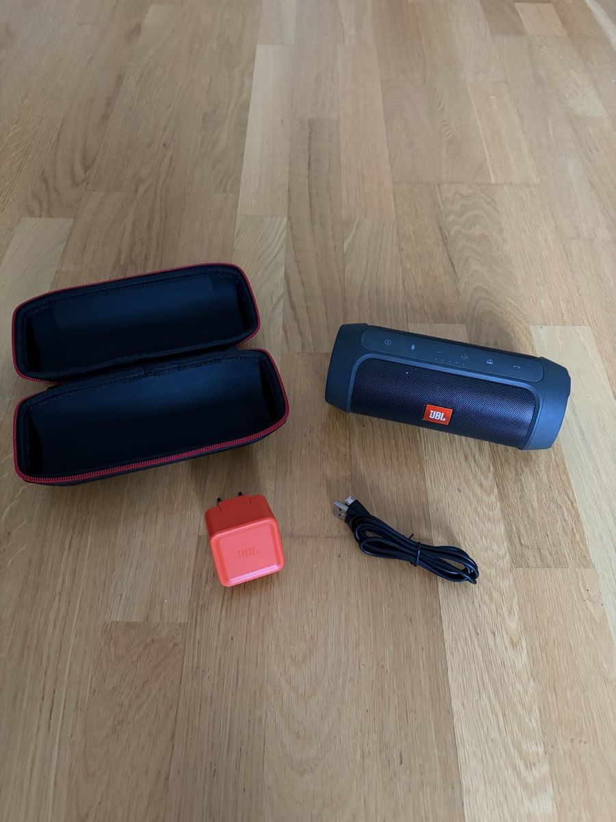 JBL Casse acustiche: JBL Charge + Case – Usato da Regensdorf venduto da WetTowel42 1