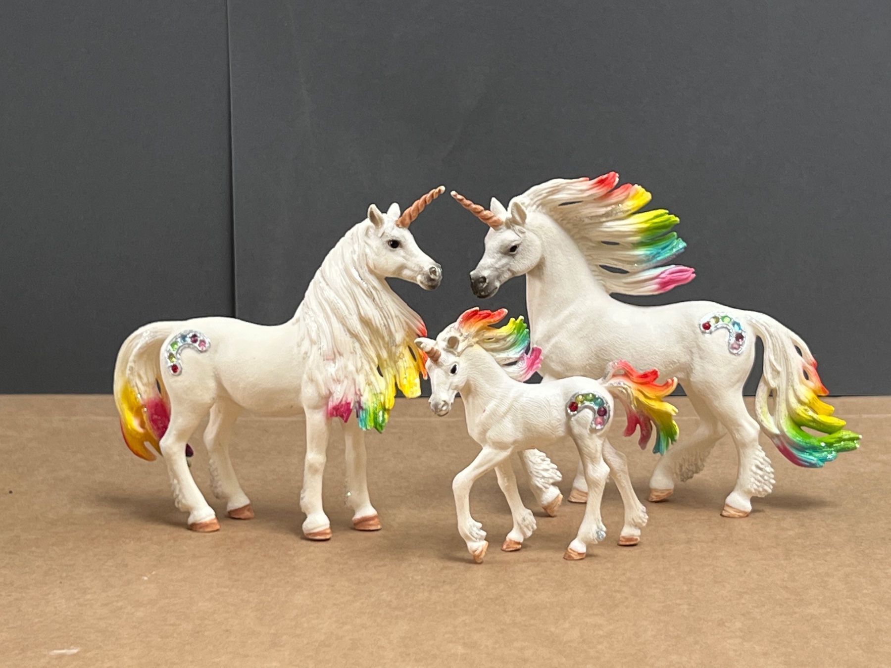 Schleich Statuette: Schleich Regenbogeneinhorn Einhorn Regenbogen – Usato da Ennetbaden venduto da mapa05