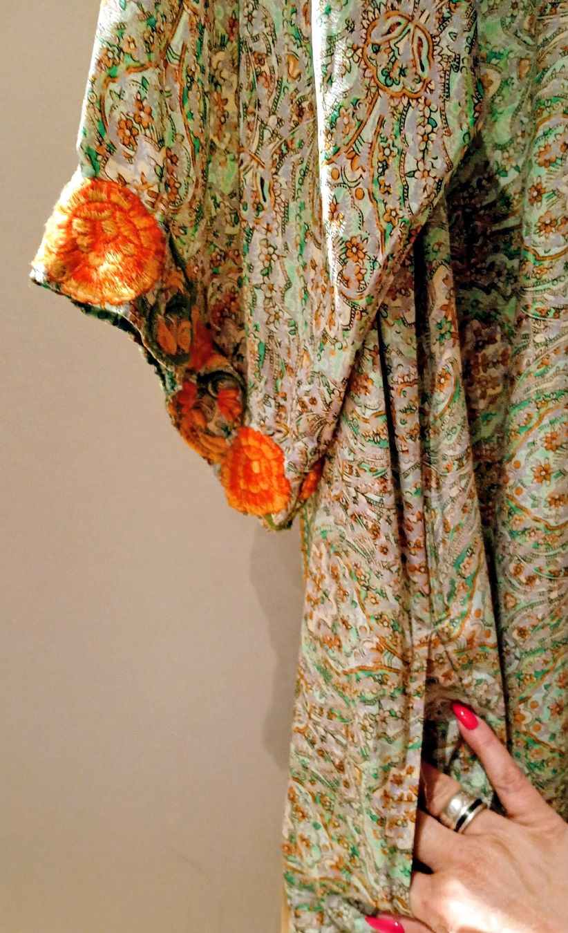 Arte internazionale: kimono - brodé mix soie/polyester  – Nuovo (secondo la descrizione) da Paradiso venduto da NCLaurence 2