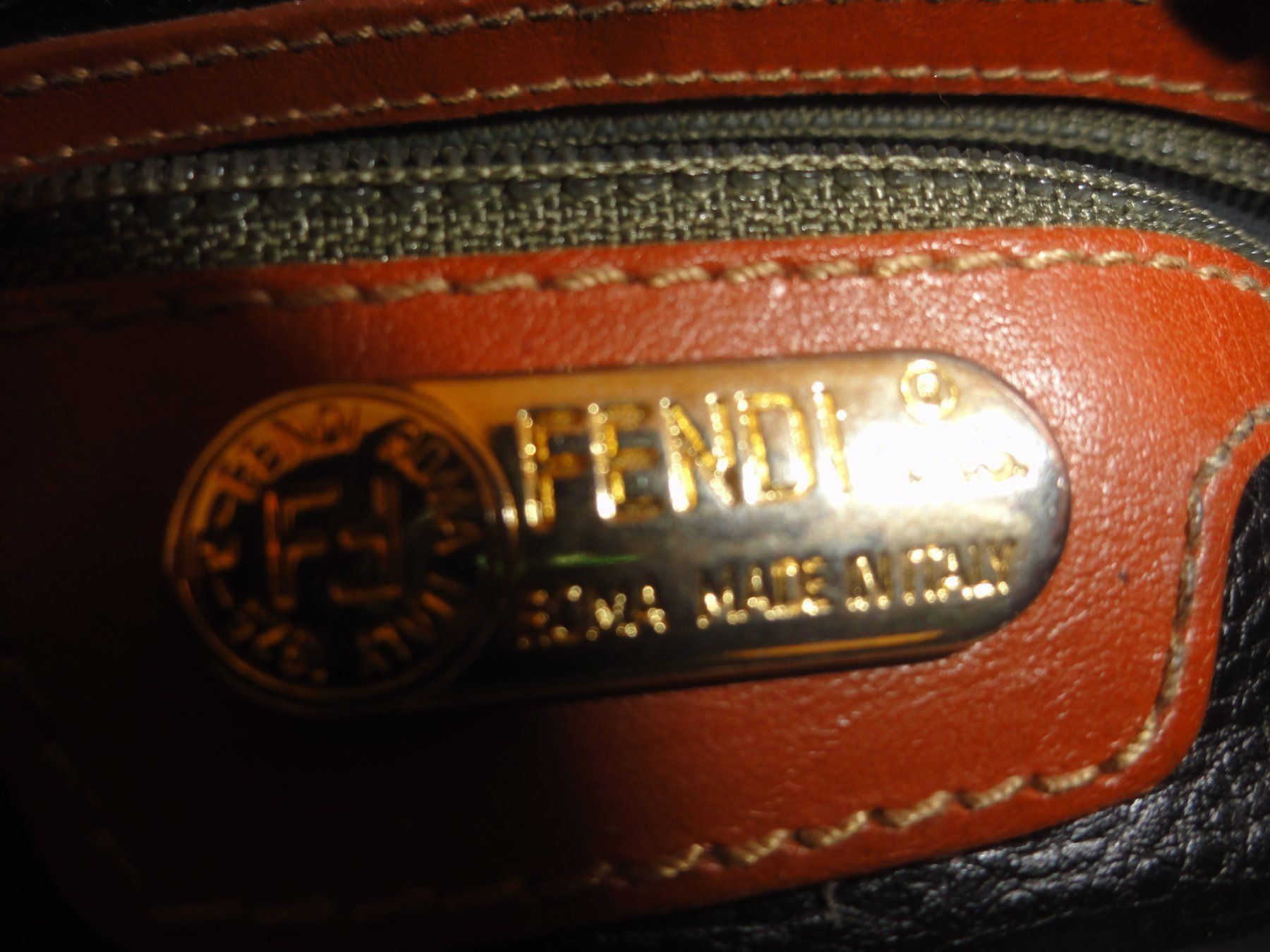 Fendi Borse da donna: Handtasche Fendi – Usato da Steffisburg venduto da Robinh.17 1
