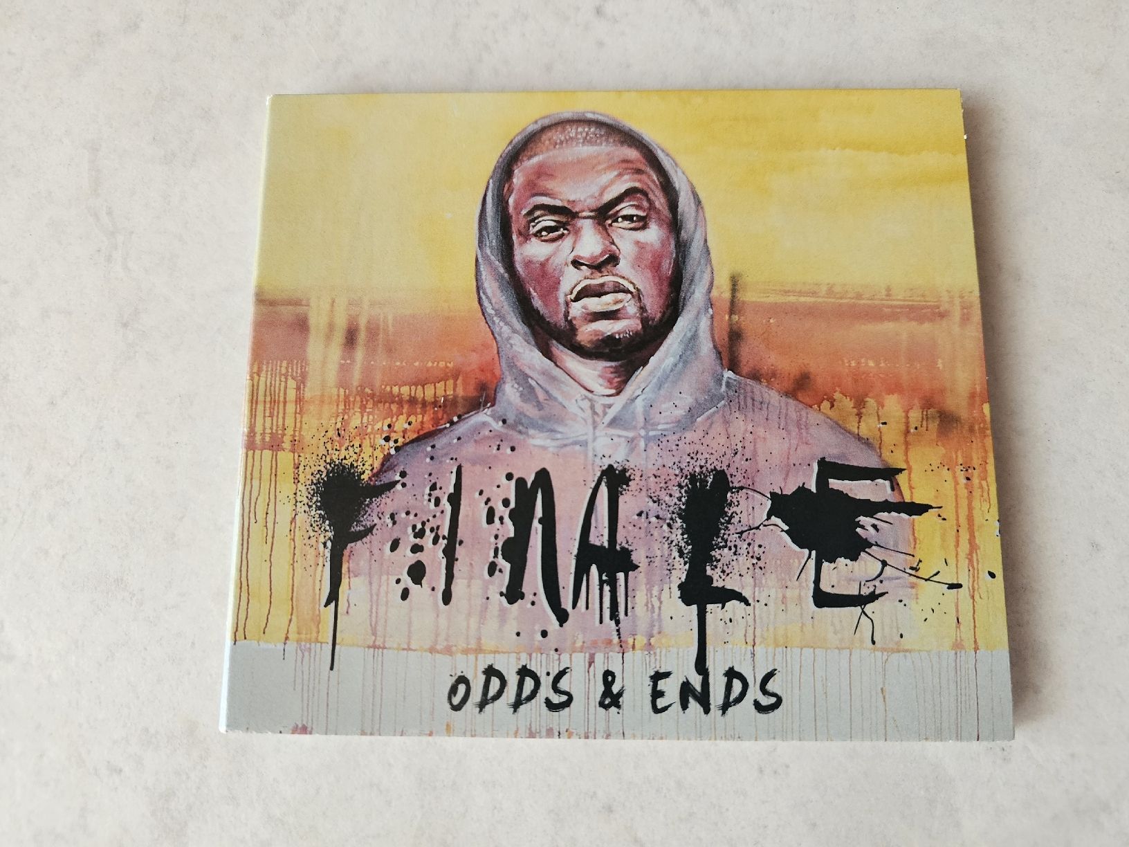CDs: Finale  -  Odds & Ends – D'occasion à Schneisingen par backstore24