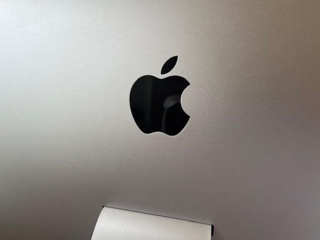 Apple Monitore: Mac Bildschirm 39 x 65 – Gebraucht aus Winterthur von amozart 2