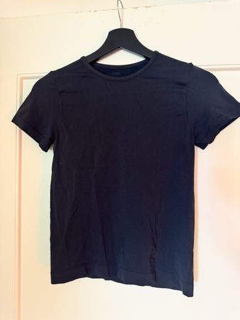 Skims Basic T-Shirt Gr L