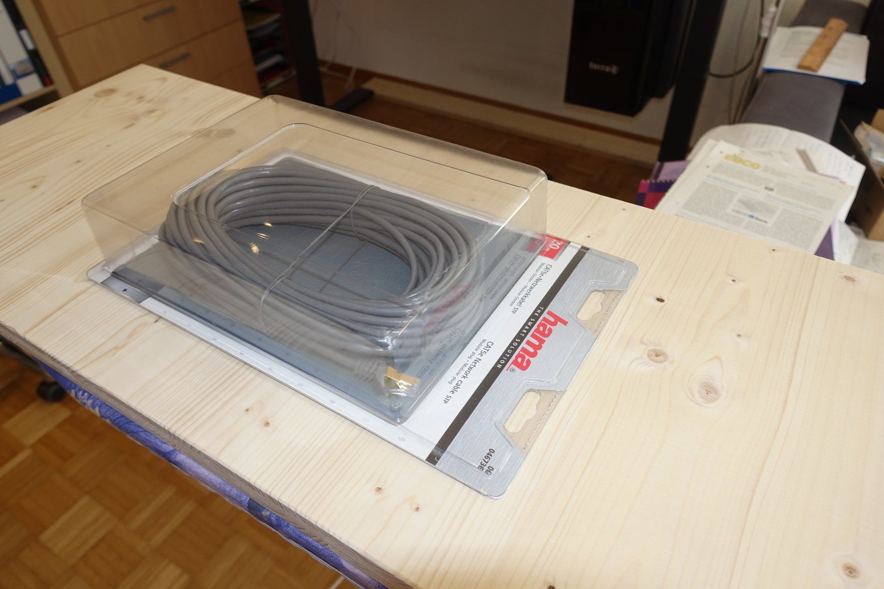 Hama Kabel: Netzwerkkabel, 20m lang, originalverpackt – Neu und originalverpackt aus Domat Ems von dan_5mvr