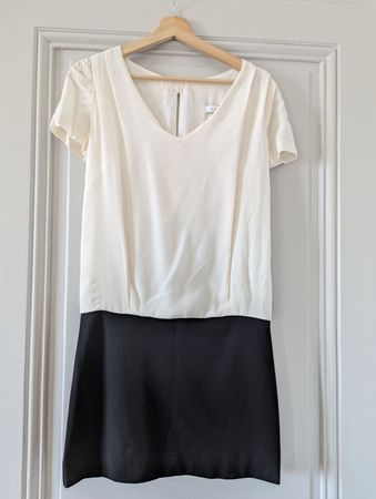 sublime robe en soie Sandro taille 1