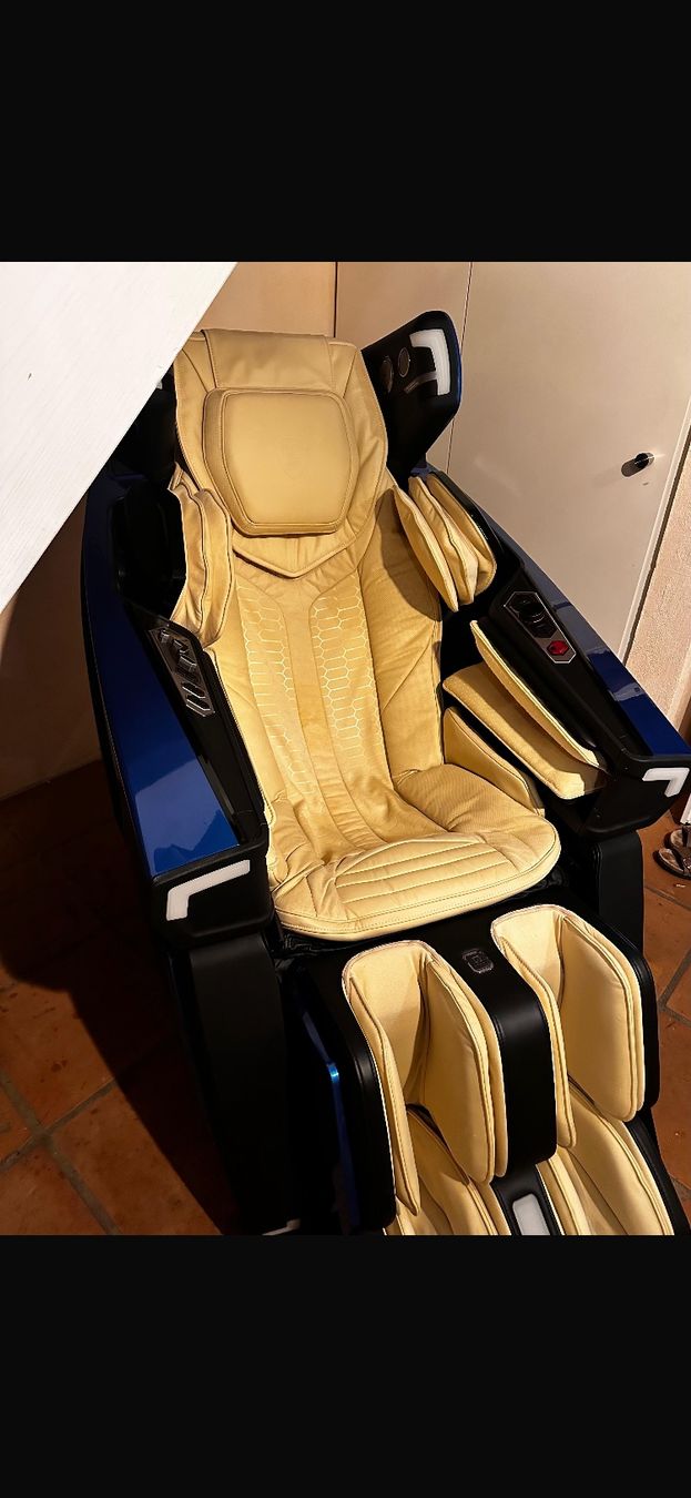 Poltrone: Massagestuhl Lamborghini – Usato da Embrach venduto da Toeffan 1