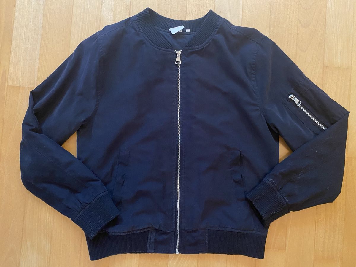 Giacche: Schwarze Bomberjacke von HOLY, Grösse M – Usato da Bassersdorf venduto da jeh99 2