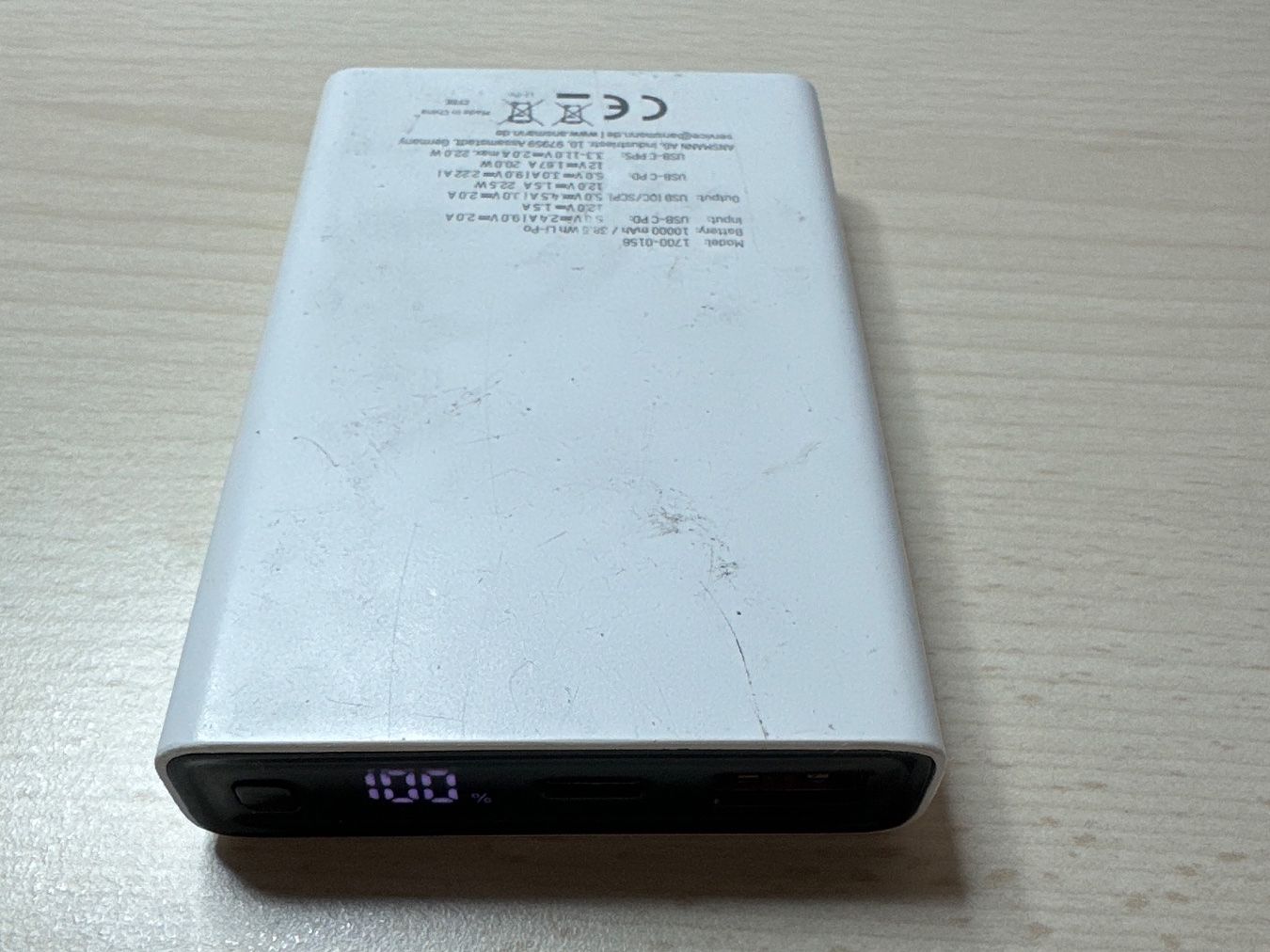 Batterie: Powerbank 22.5W mit Ladekabel – Usato da Herrliberg venduto da Sandro_007