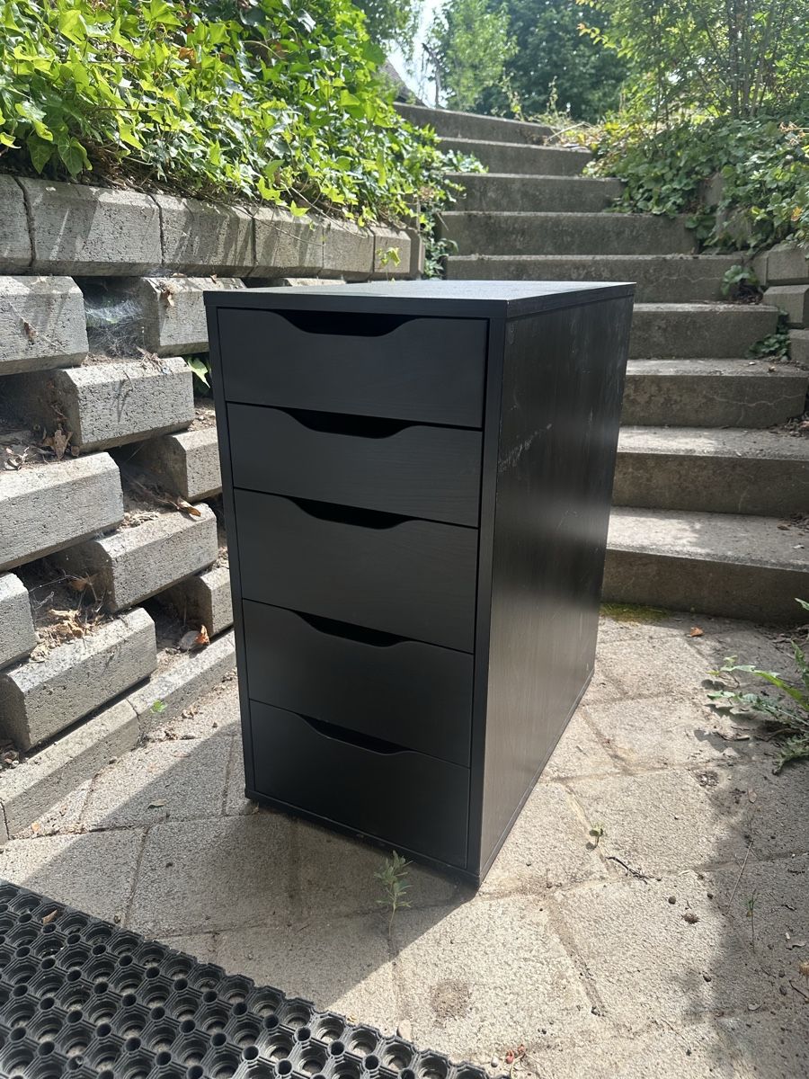 Ikea Étagères: Pult Möbel IKEA – D'occasion à Langenthal par vro_hx7v