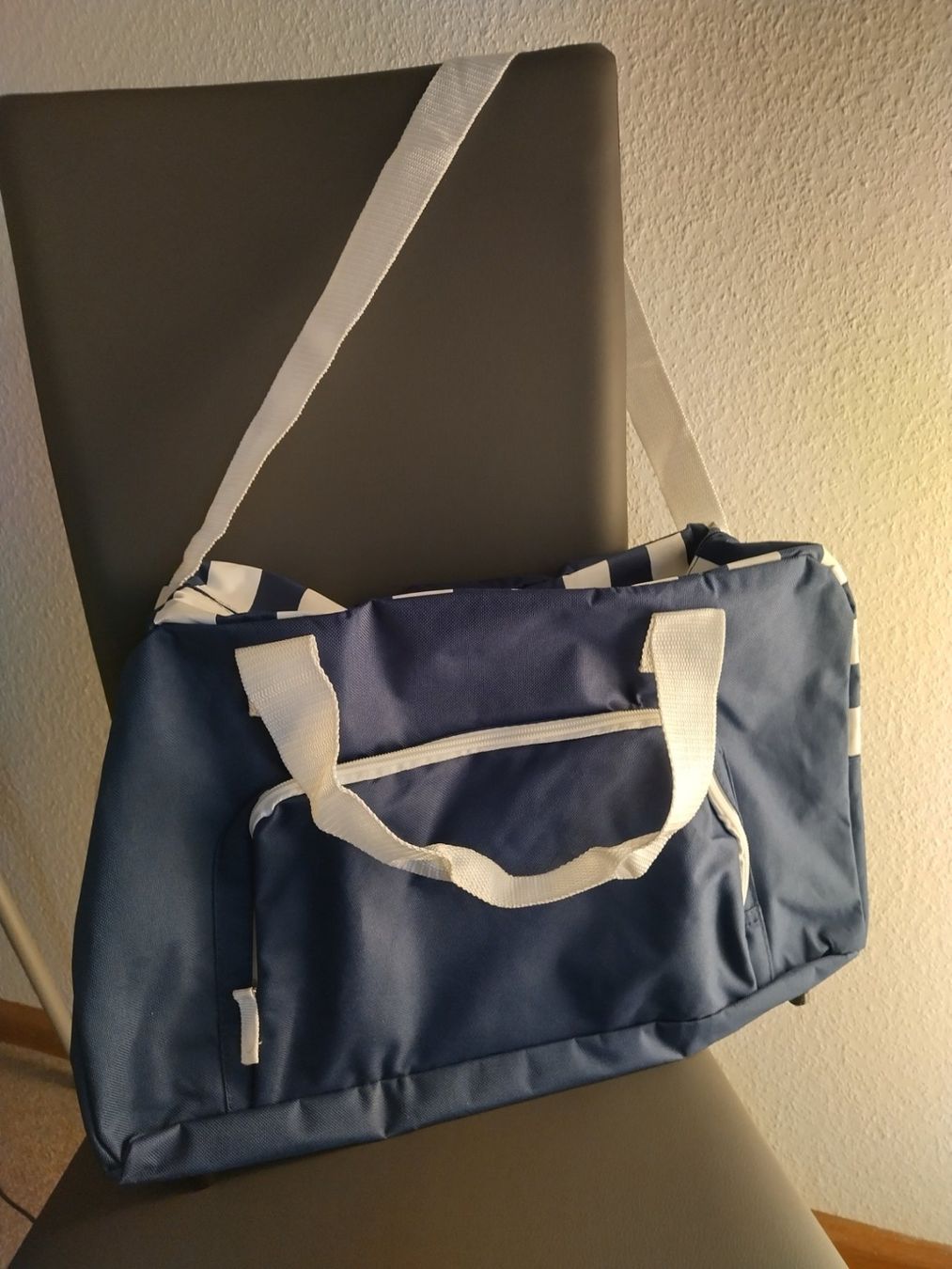 Borse: Reisetasche / Sporttasche – Nuovo (secondo la descrizione) da Jona venduto da Argus36 1
