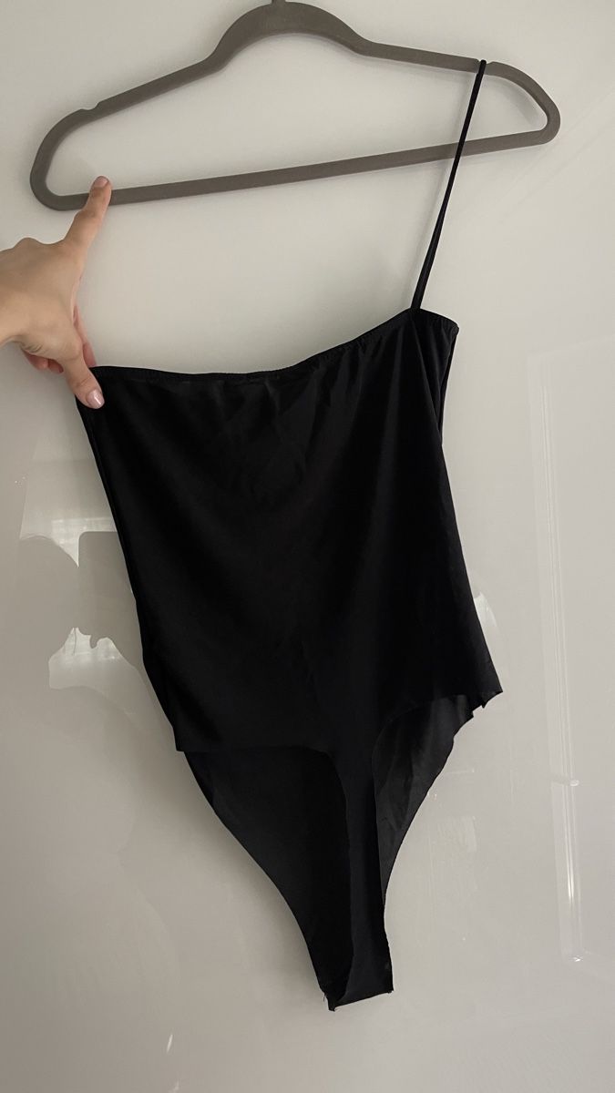 Top: Missguided Top Schwarz – Nuovo (secondo la descrizione) da Lausen venduto da sim_hgp6 3